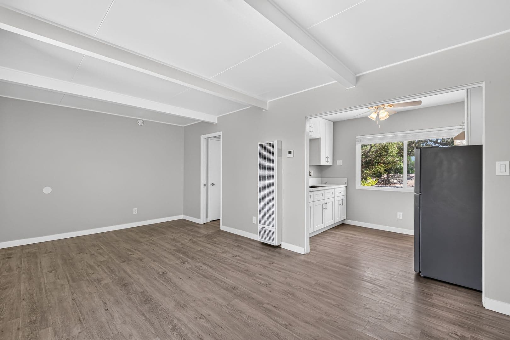 Escondido Apartment: 203 West 3rd Avenue