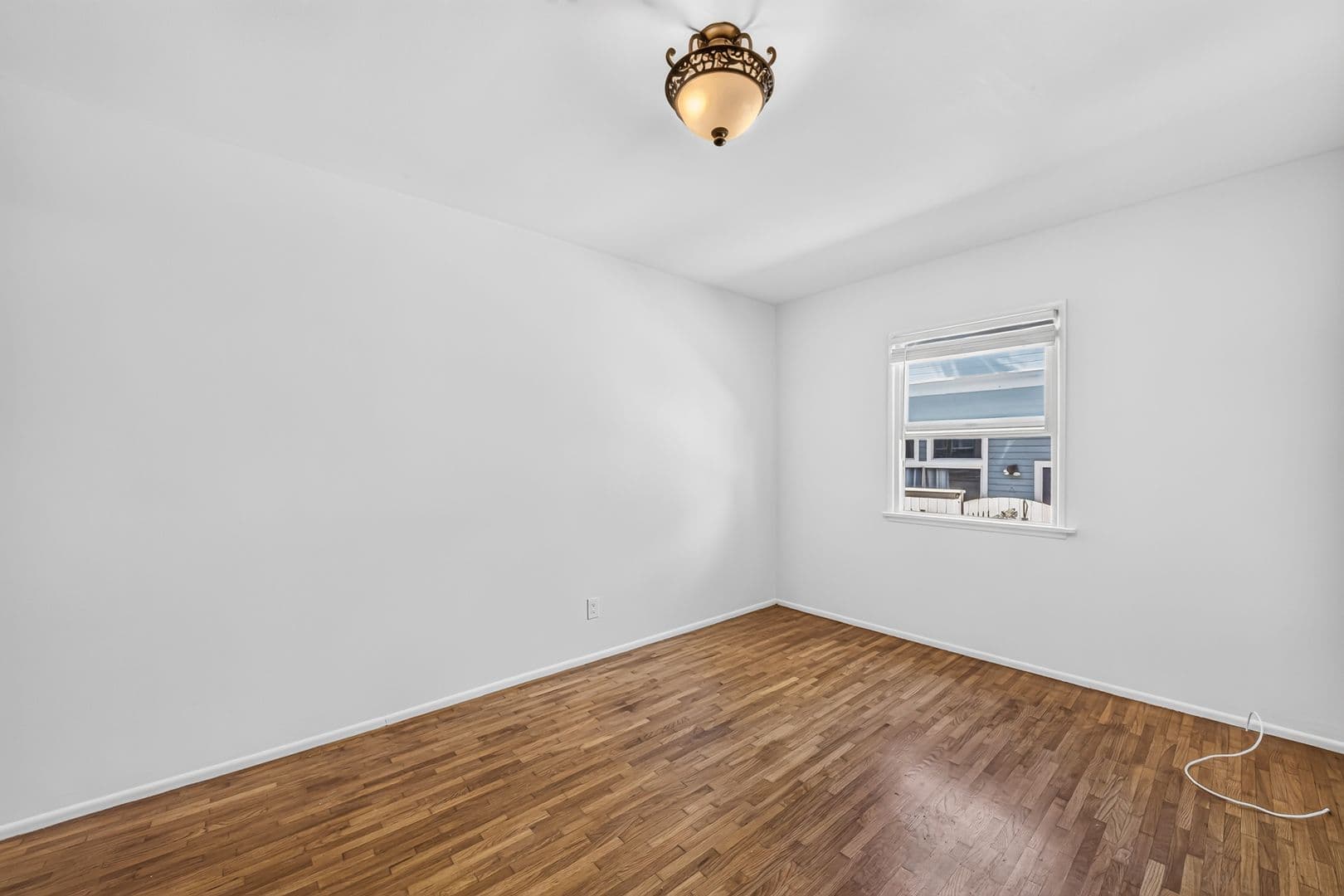 Redondo Beach Apartment: 1906 Voorhees Ave