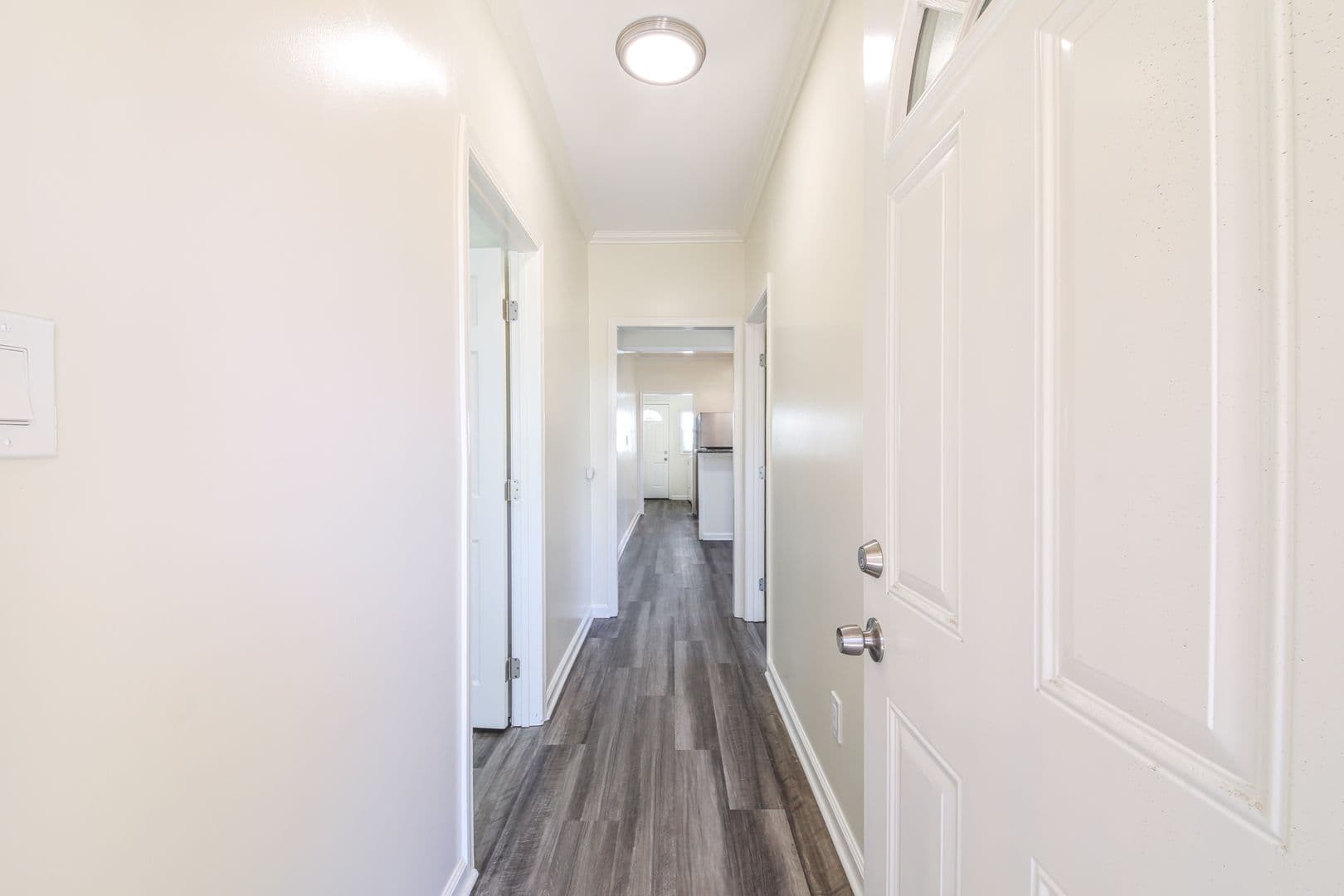 Long Beach Apartment: 1631 E 4th St
