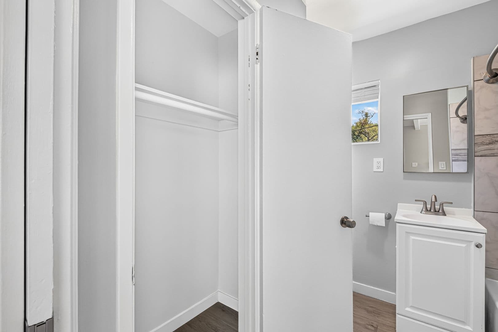 Escondido Apartment: 203 West 3rd Avenue