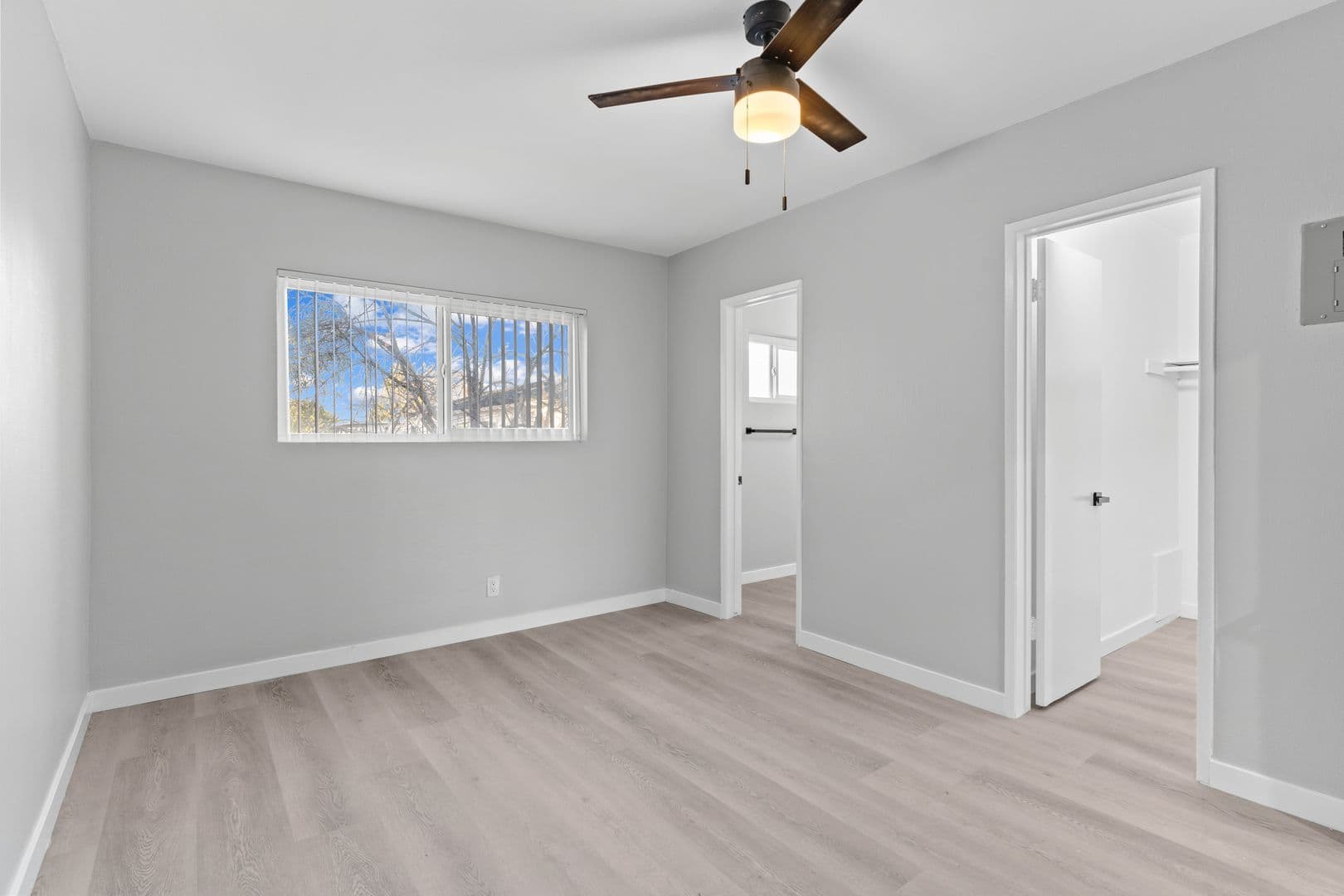 Garden Grove Apartment: 12602 Kensington Lane