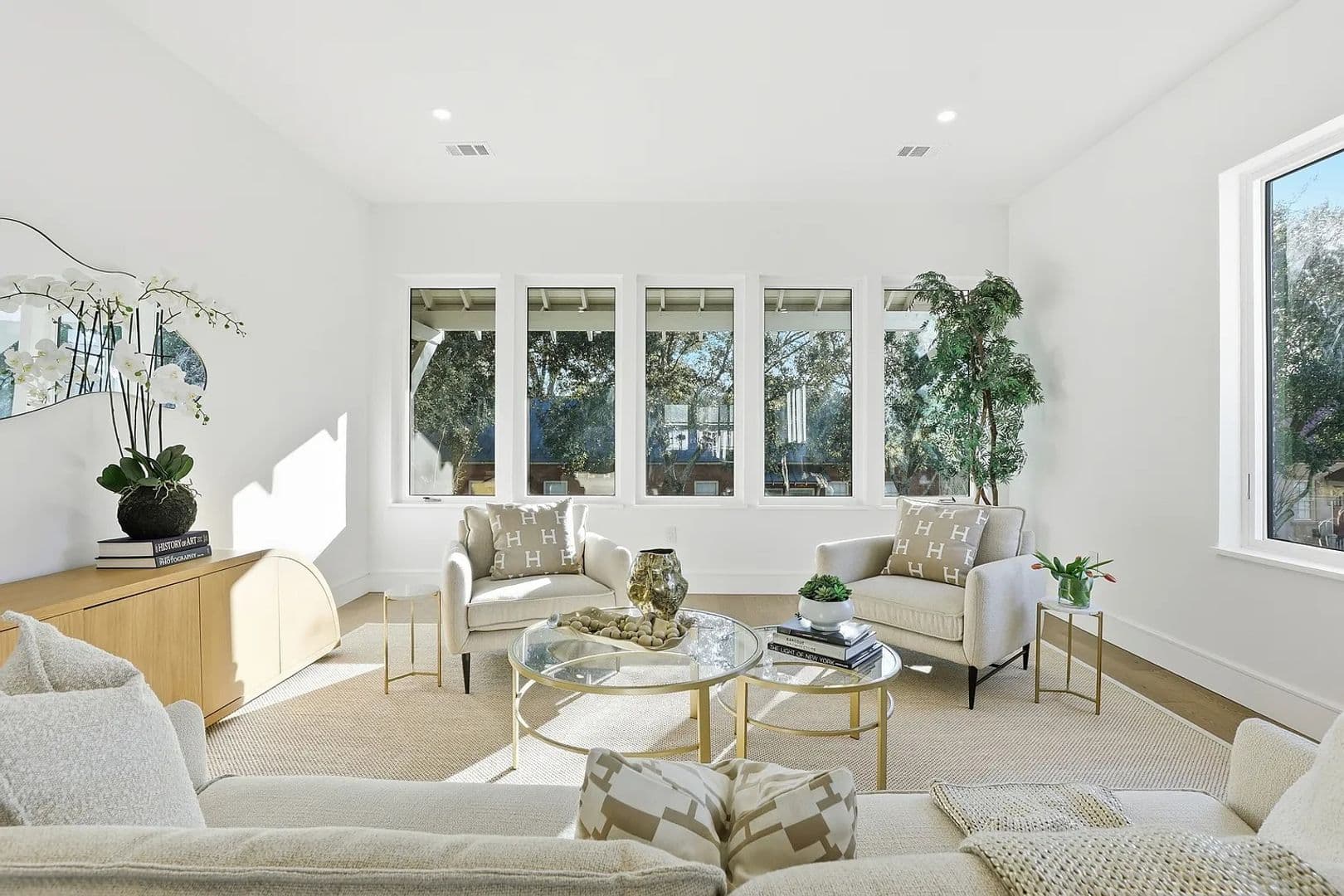Savannah Townhome: 102-118 Pearl Street