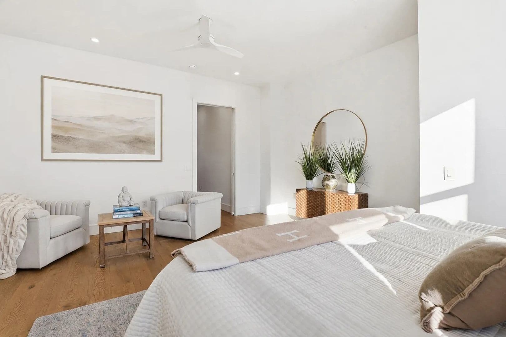 Savannah Townhome: 102-118 Pearl Street