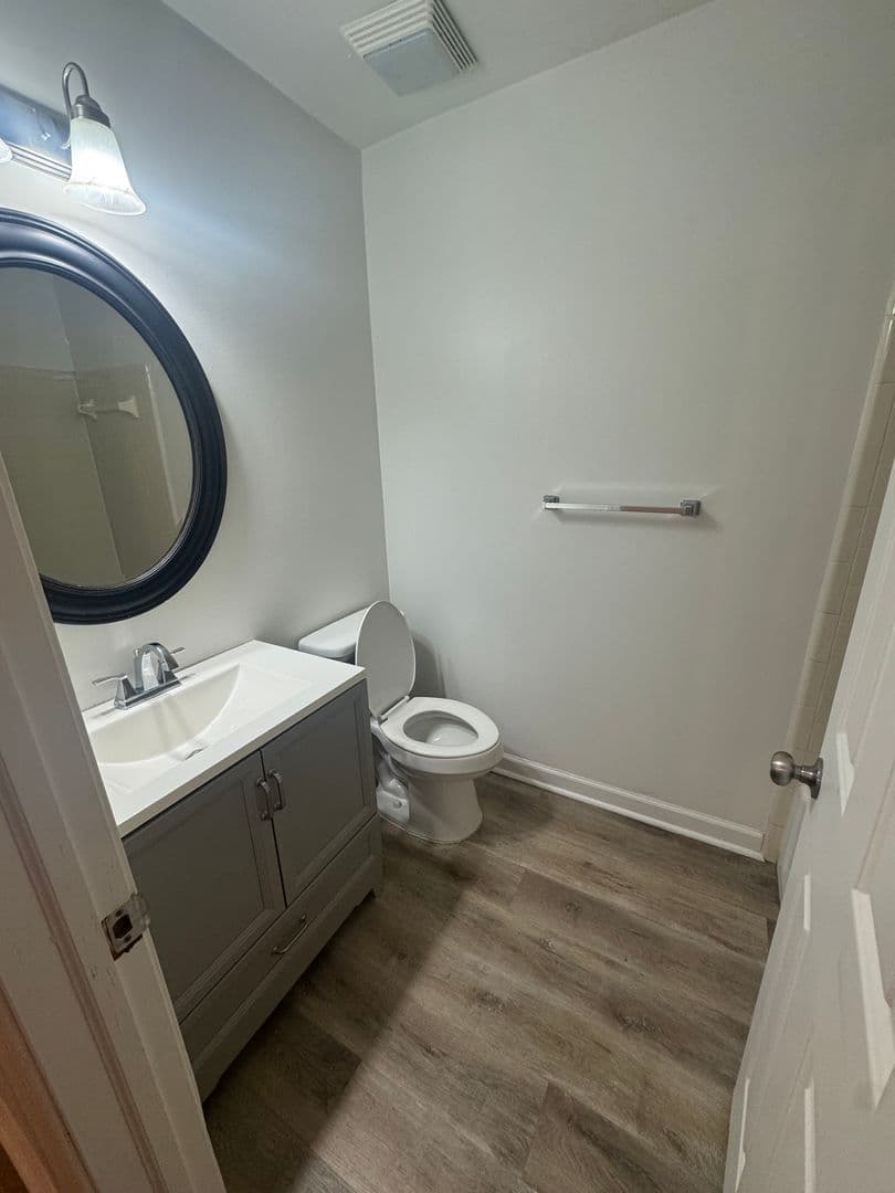 Savannah Apartment: 408 - 419 East Gaston Street