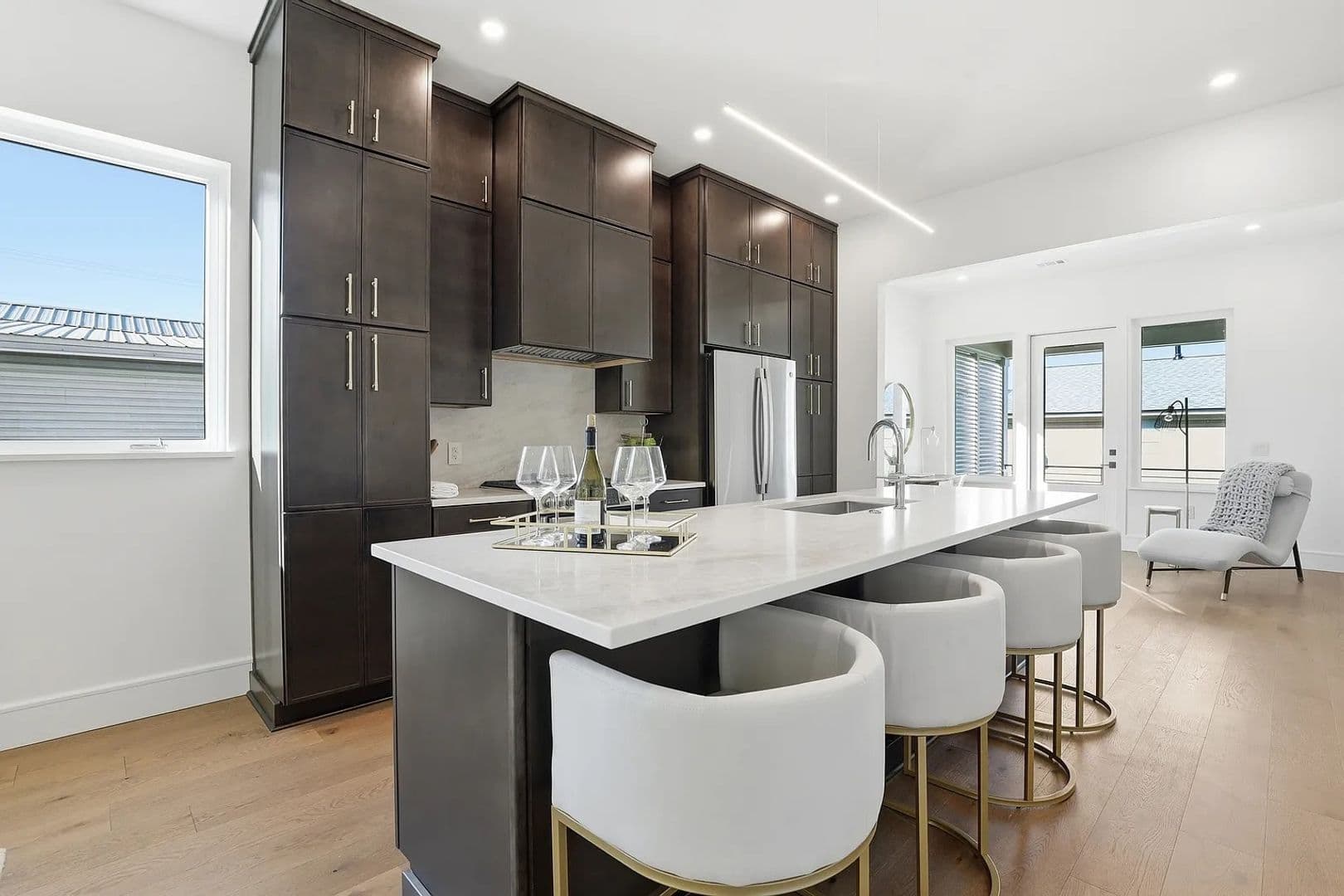 Savannah Townhome: 102-118 Pearl Street