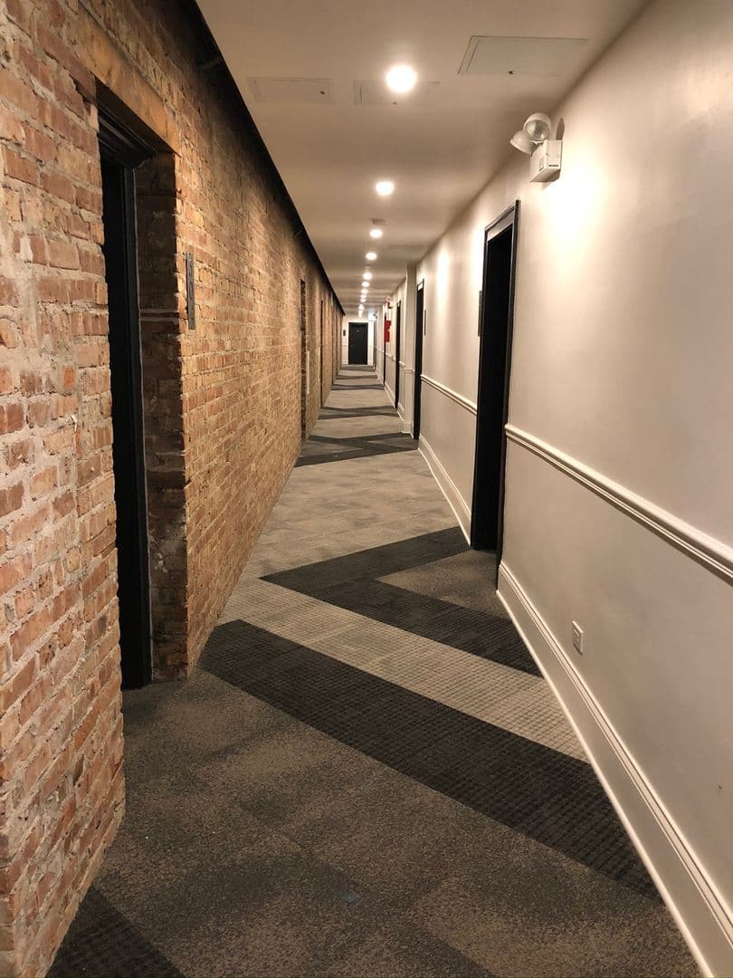 Chicago Apartment: 5424 S. Cornell Ave