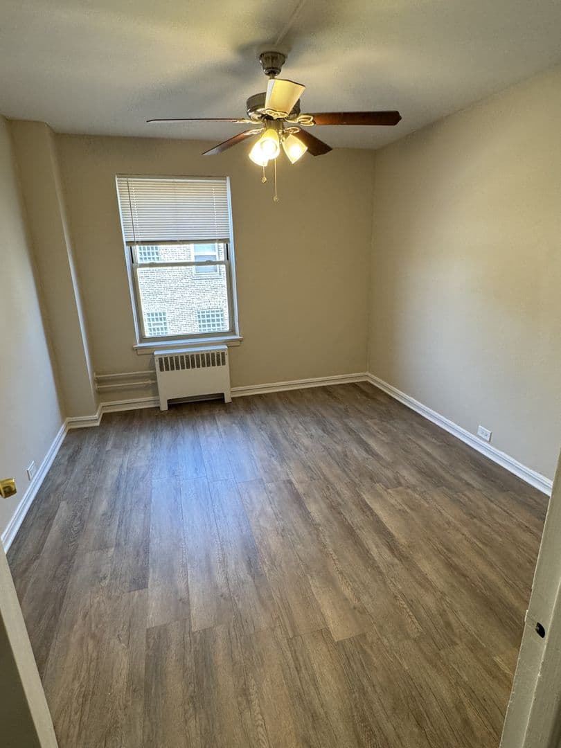 Chicago Apartment: 7220 S. South Shore Drive