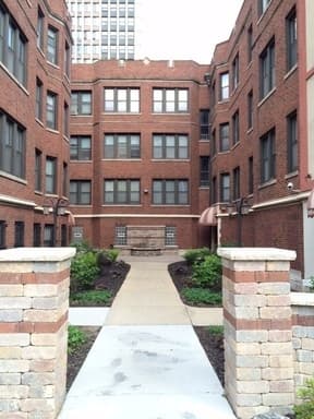 Chicago Apartment: 7263 S South Shore Drive