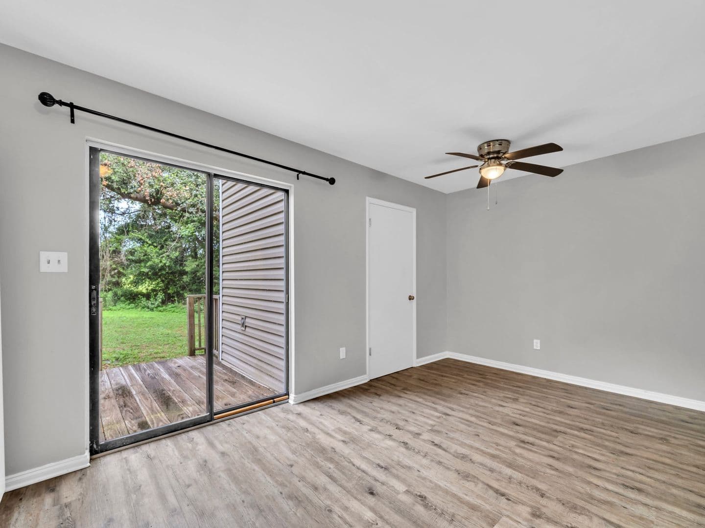 NICEVILLE Apartment: HICKORY AVENUE