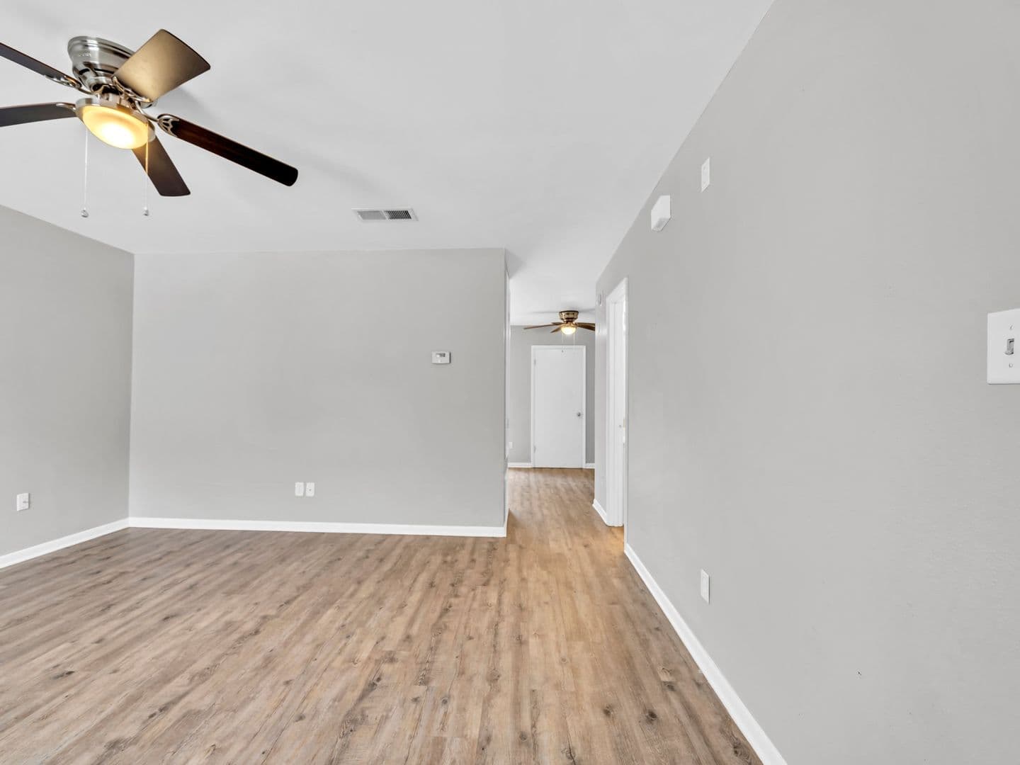 NICEVILLE Apartment: HICKORY AVENUE