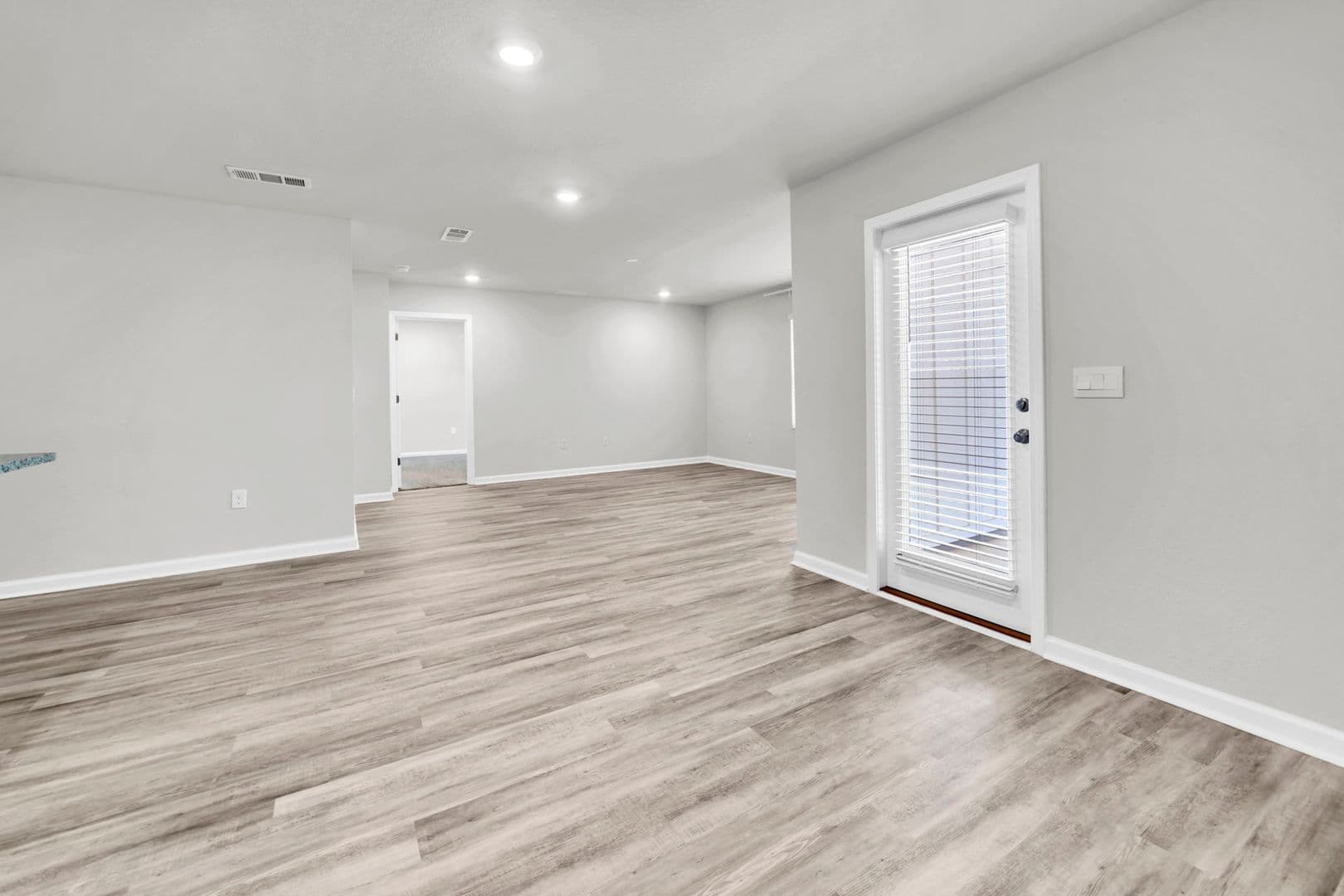 CRESTVIEW House: 3107 TRICIA CIRCLE