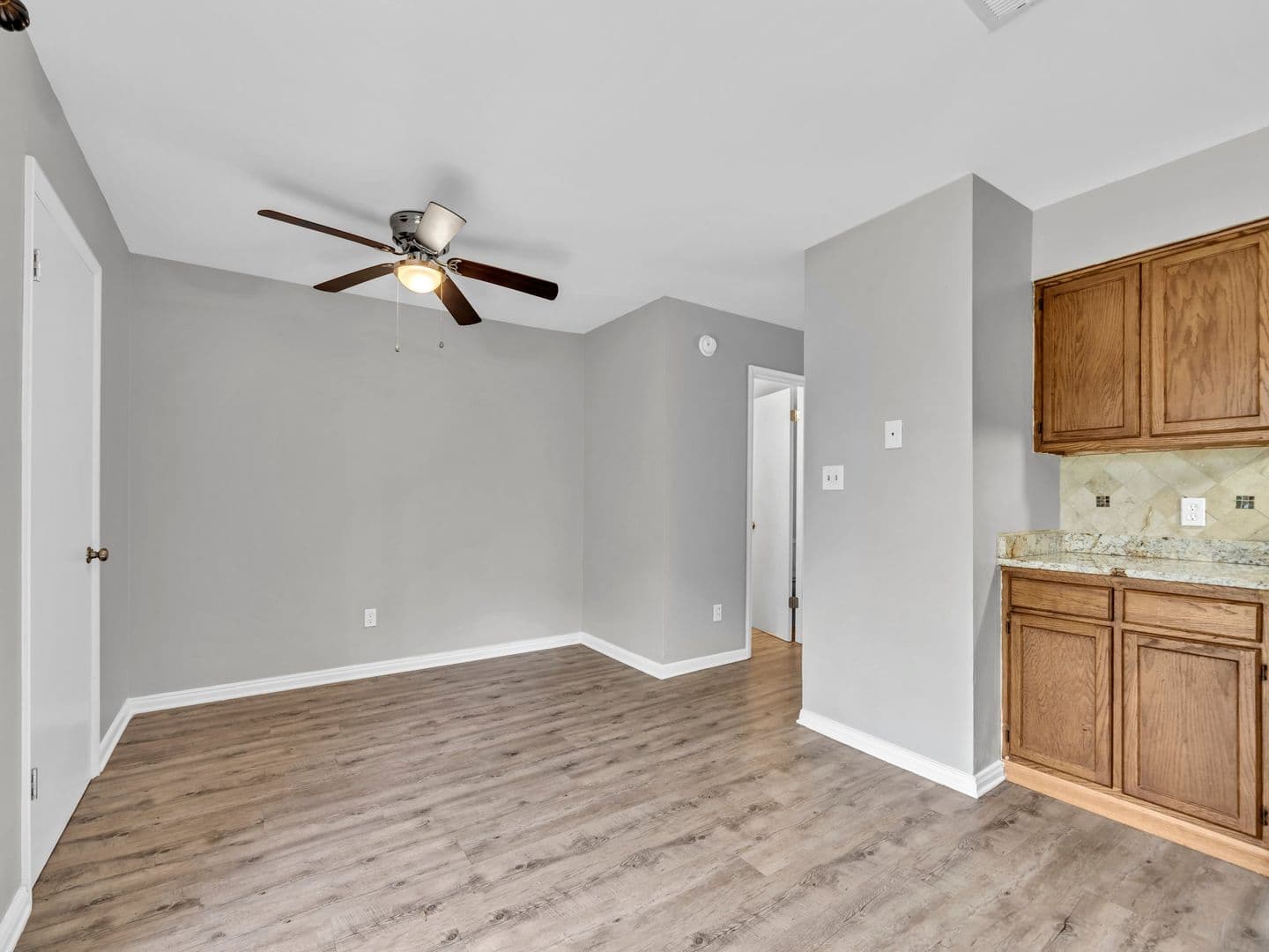 NICEVILLE Apartment: HICKORY AVENUE
