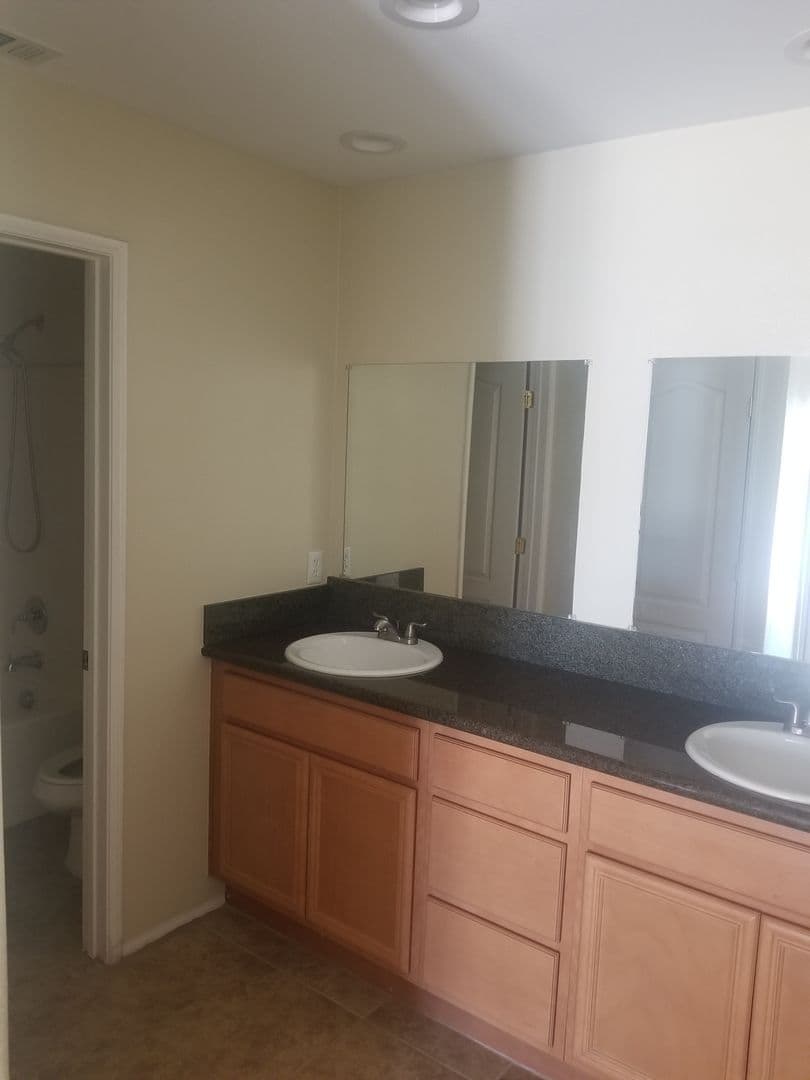 Desert Hot Springs Apartment: 65568 Acoma Ave.