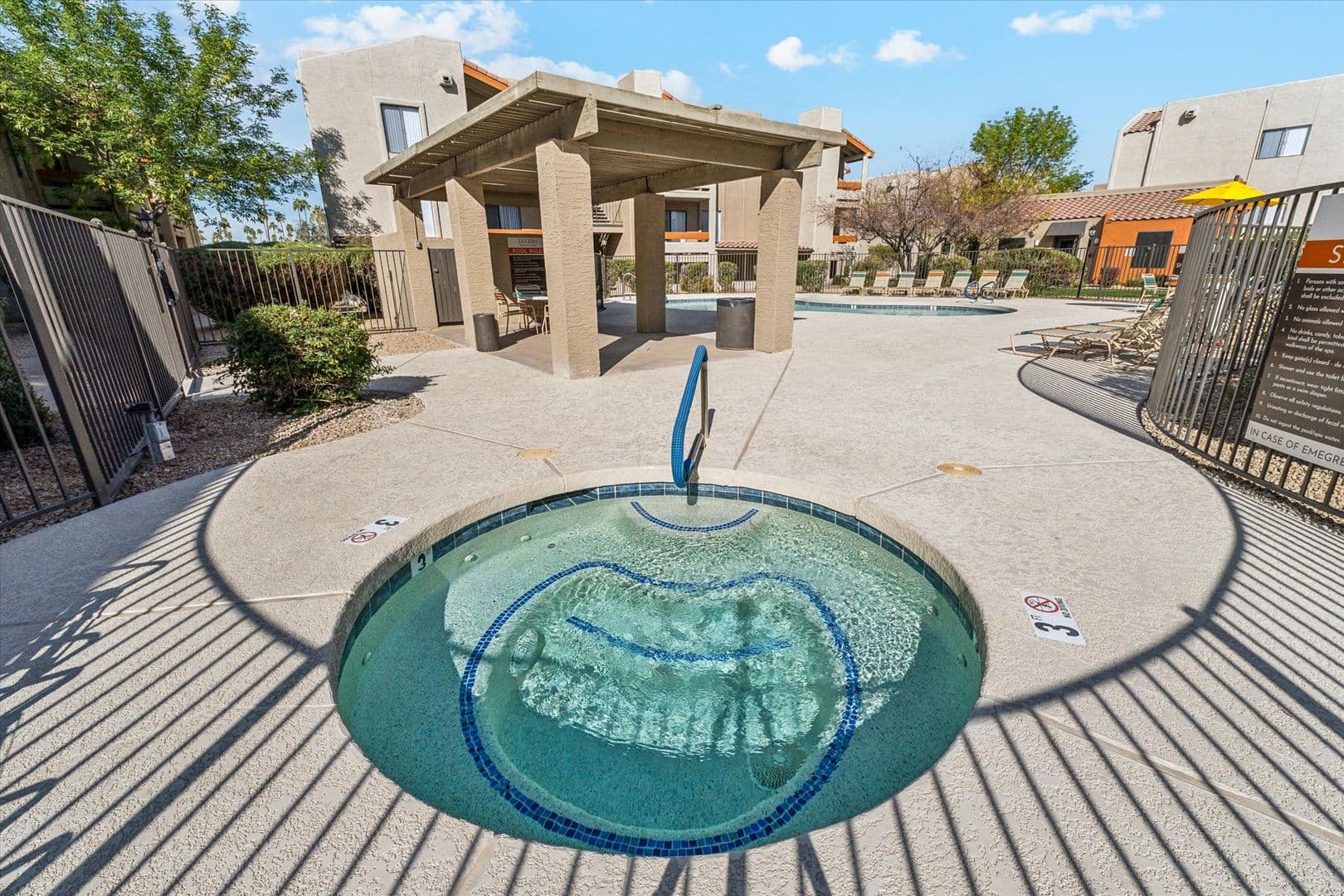Mesa Apartment: 2940 E Broadway Road