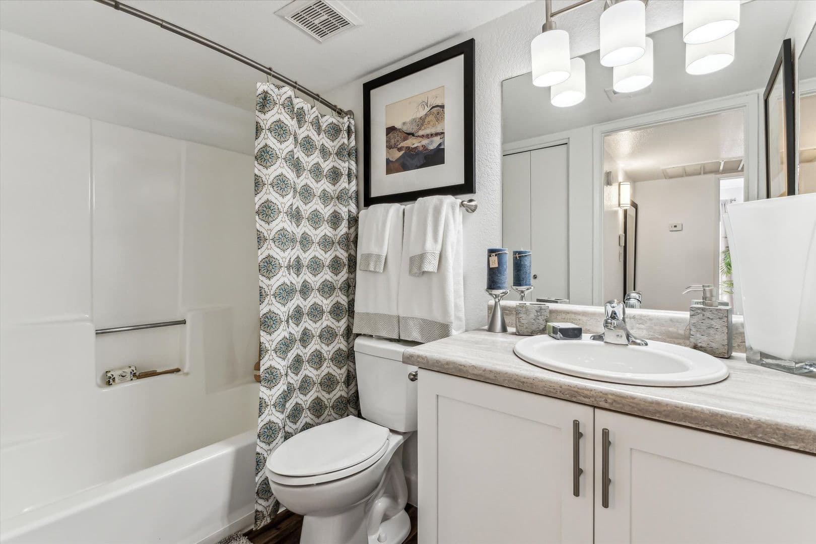 Mesa Apartment: 2940 E Broadway Road