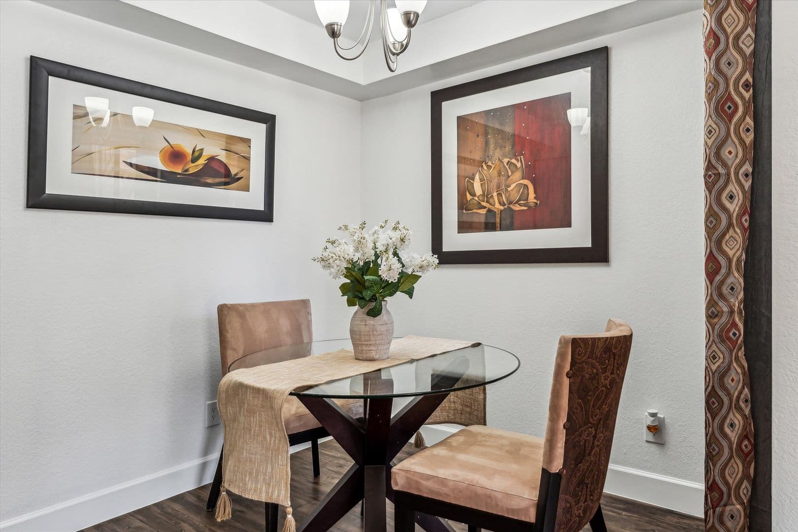Mesa Apartment: 2940 E Broadway Road