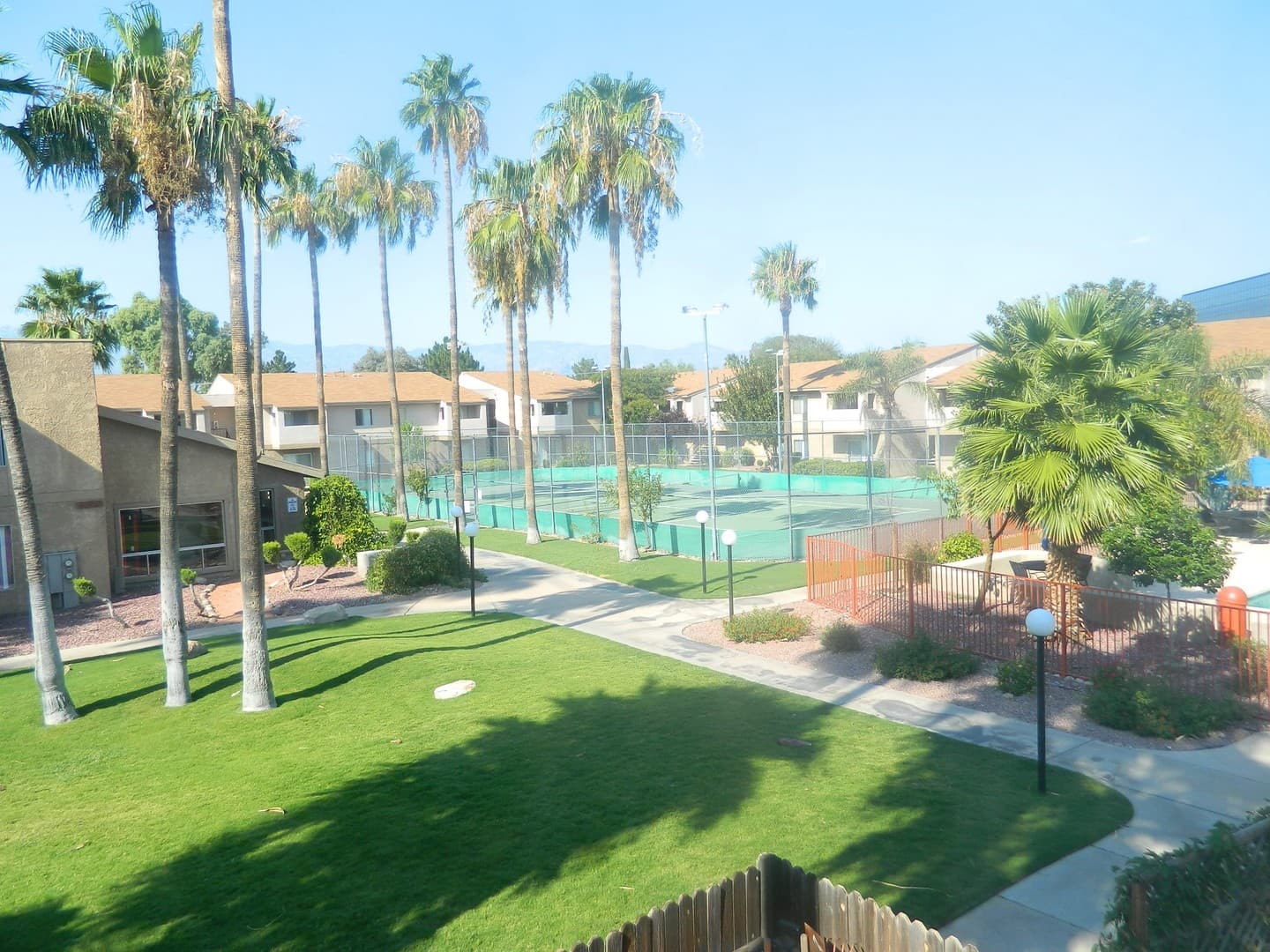 Tucson Apartment: 201 N. Wilmot Road