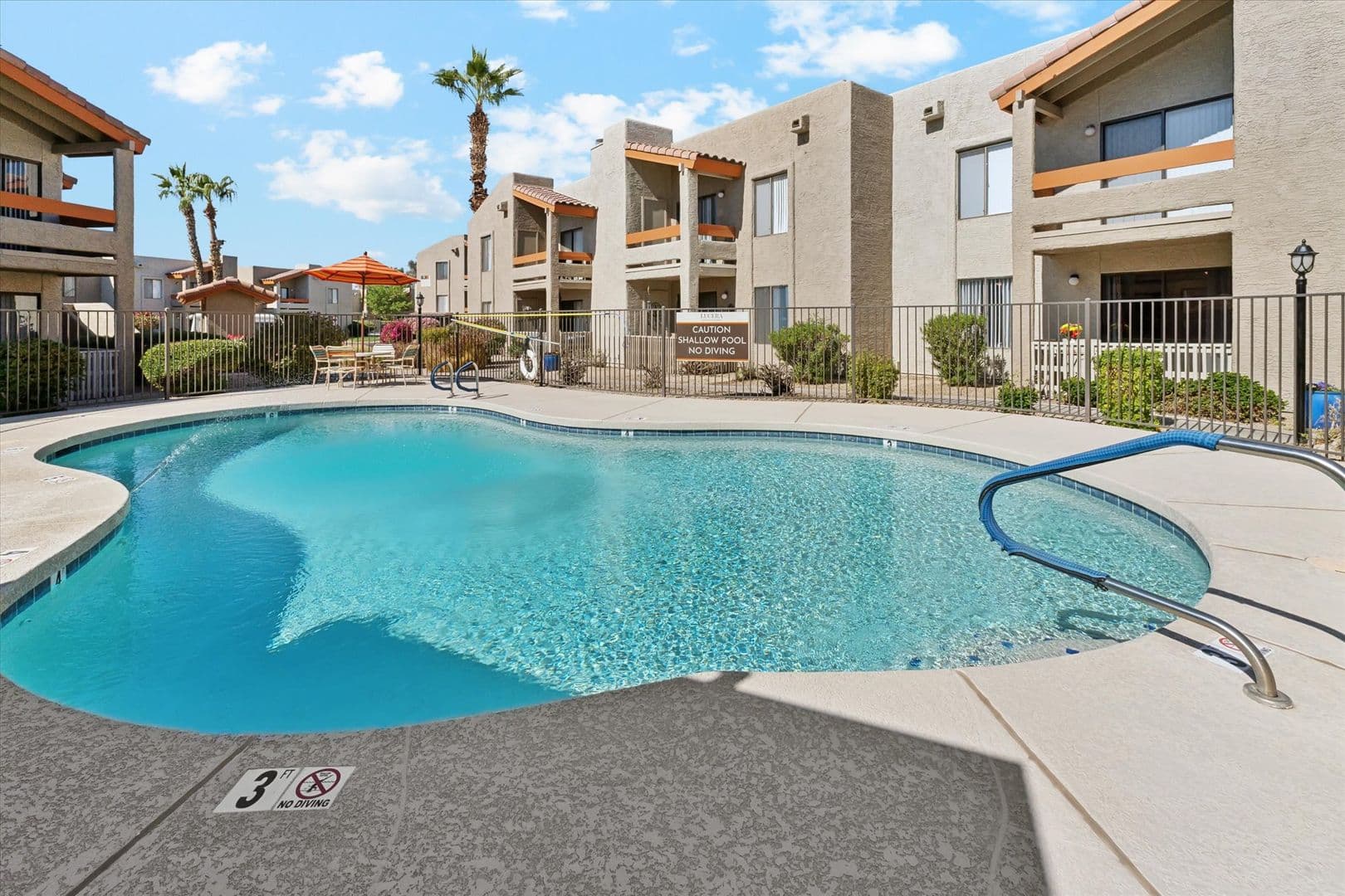 Mesa Apartment: 2940 E Broadway Road
