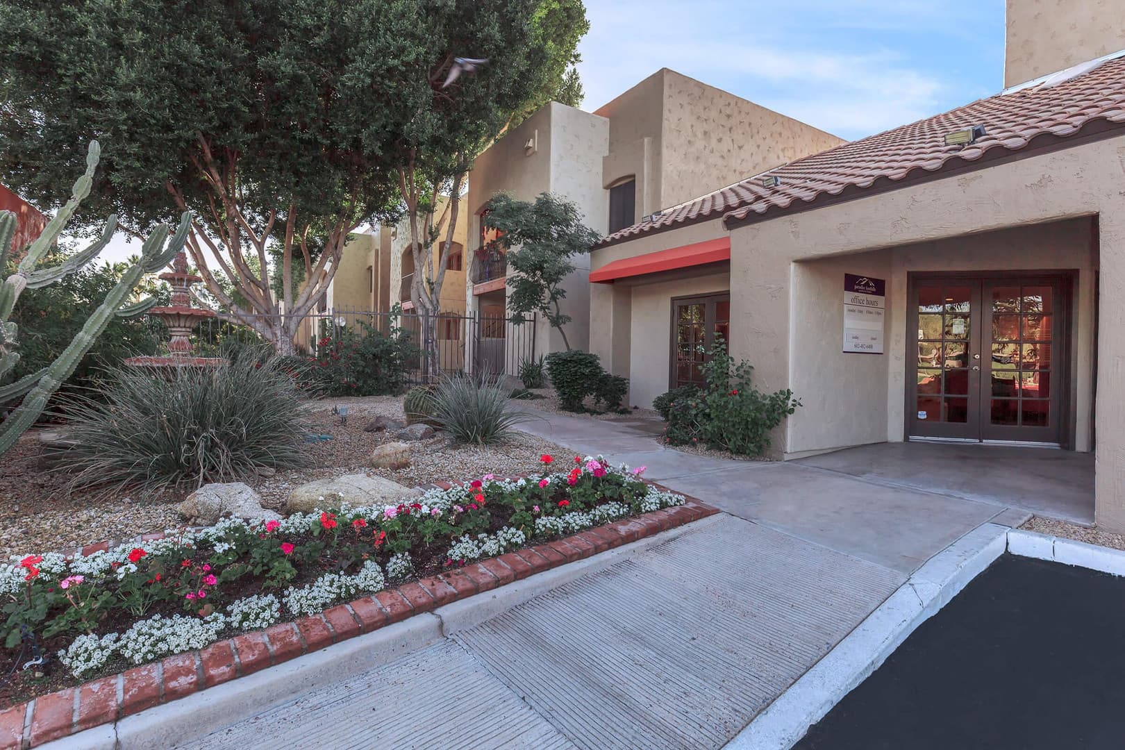 Phoenix Apartment: 12231 N. 19th Street