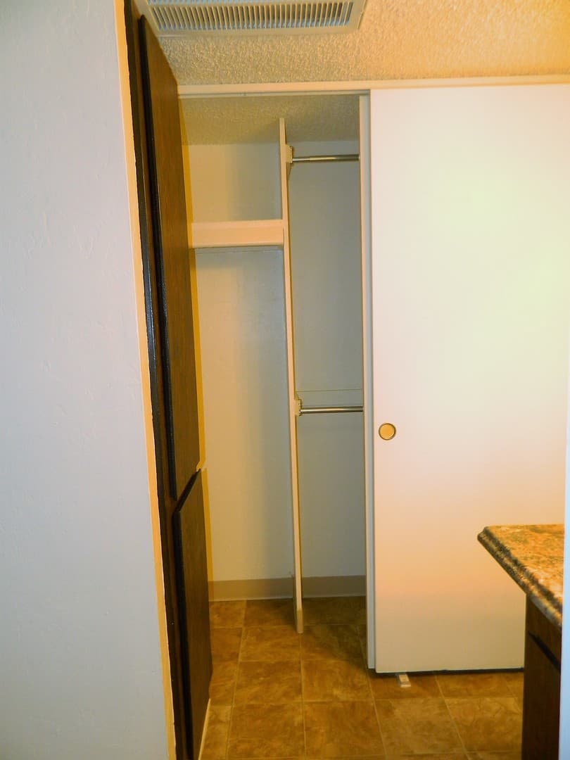 Tucson Apartment: 201 N. Wilmot Road