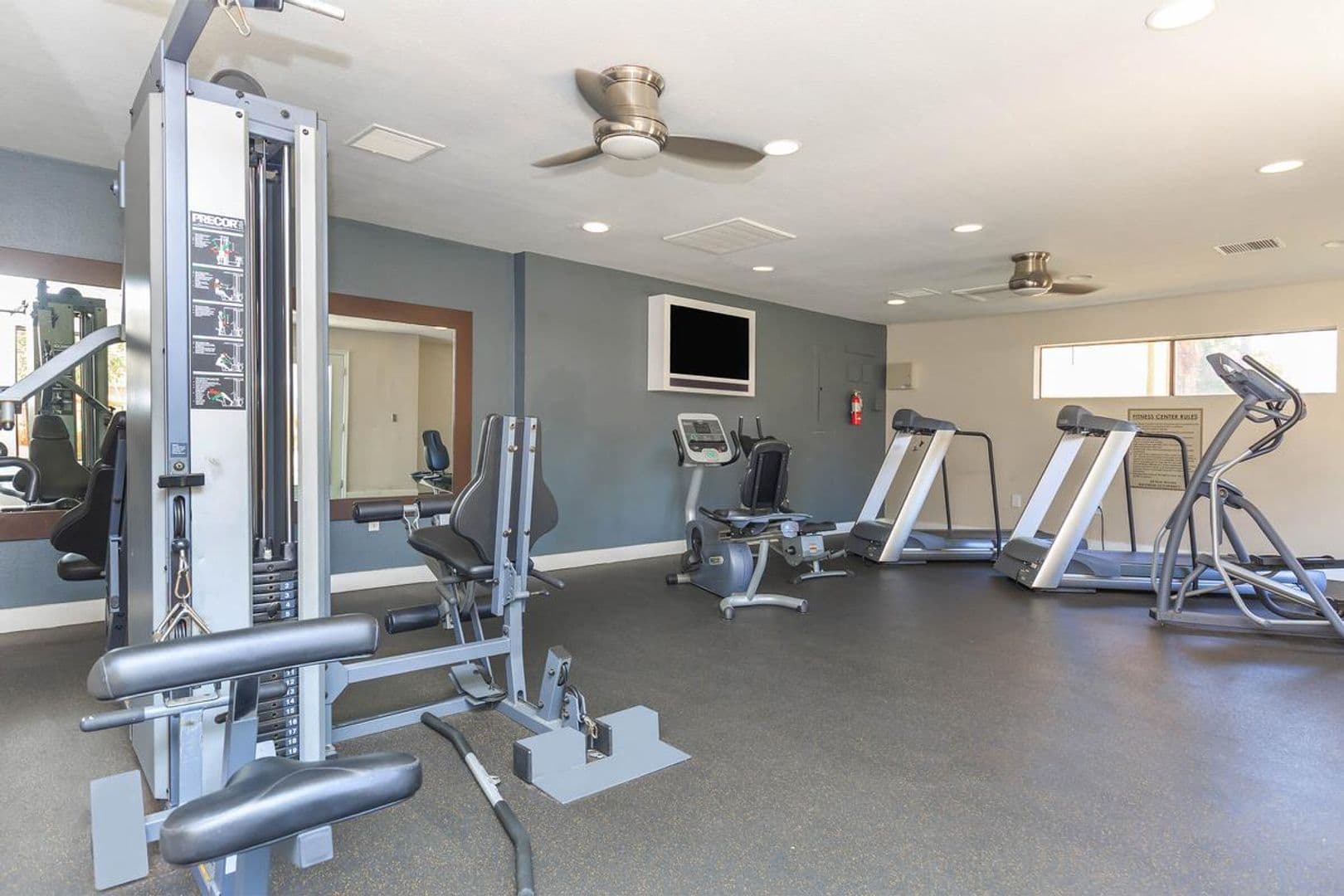 Mesa Apartment: 2940 E Broadway Road