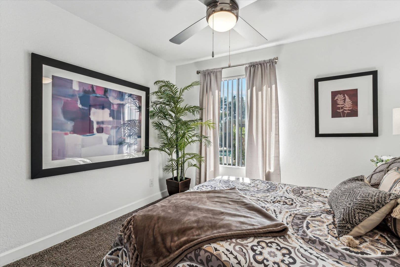 Mesa Apartment: 2940 E Broadway Road