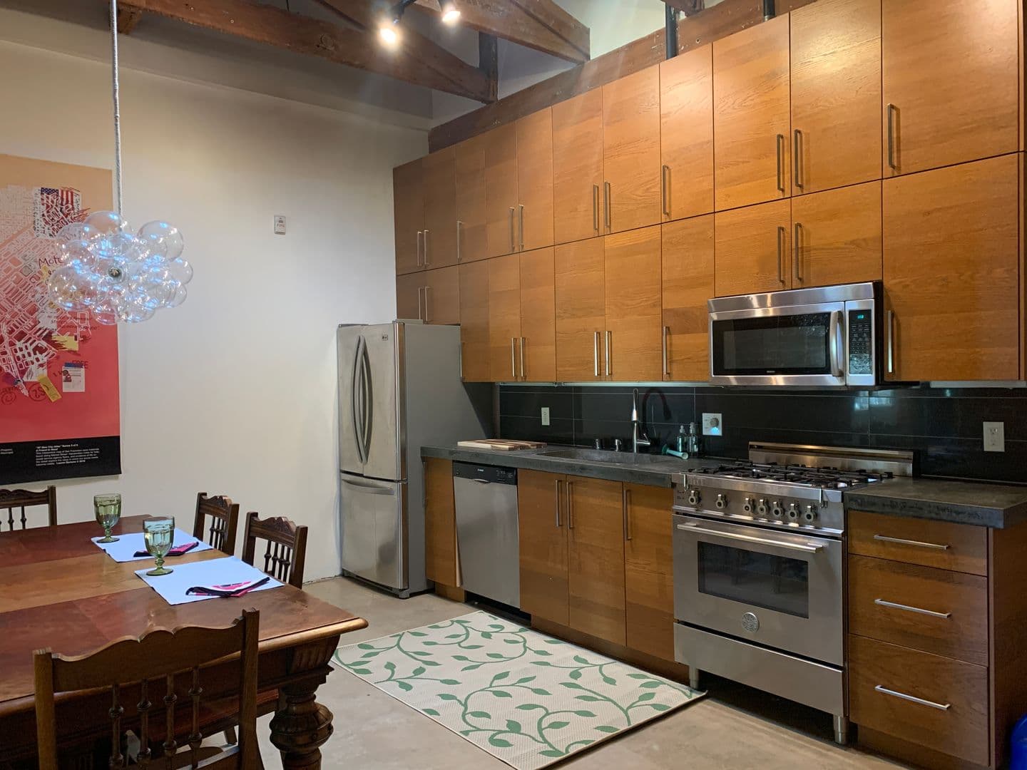 Sacramento Condo: 1725 14th Street Apt #210
