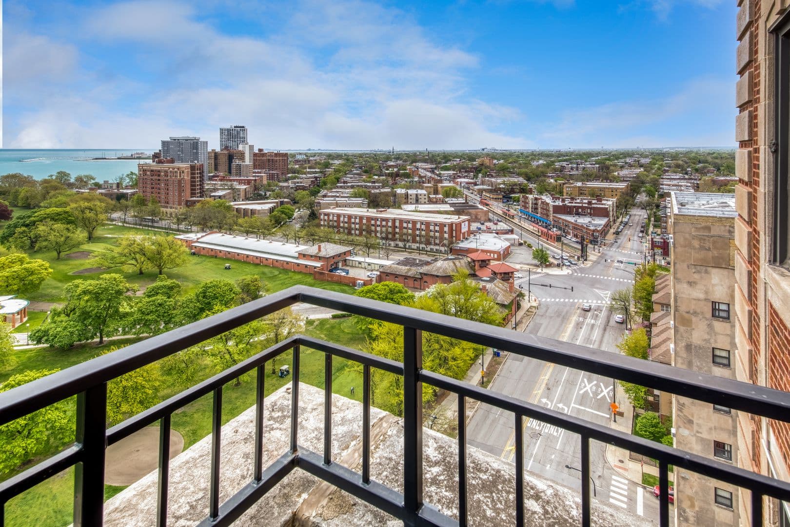 Chicago Apartment: 7000 S South Shore Dr.