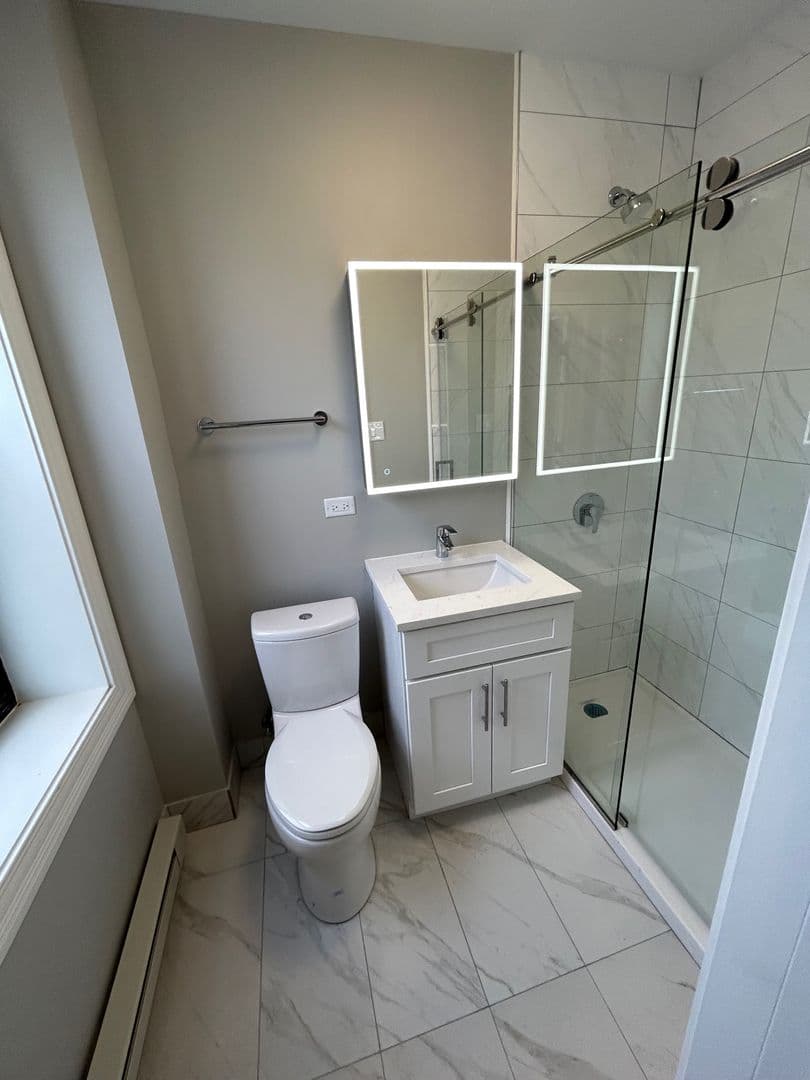 Chicago Apartment: 7000 S South Shore Dr.