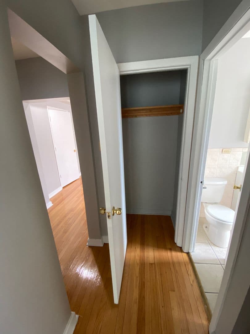 Chicago Apartment: 1721-25 E 79th St
