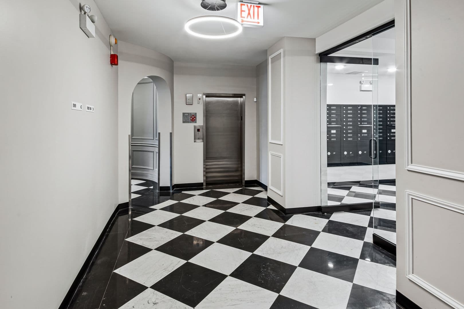 Chicago Apartment: 7000 S South Shore Dr.