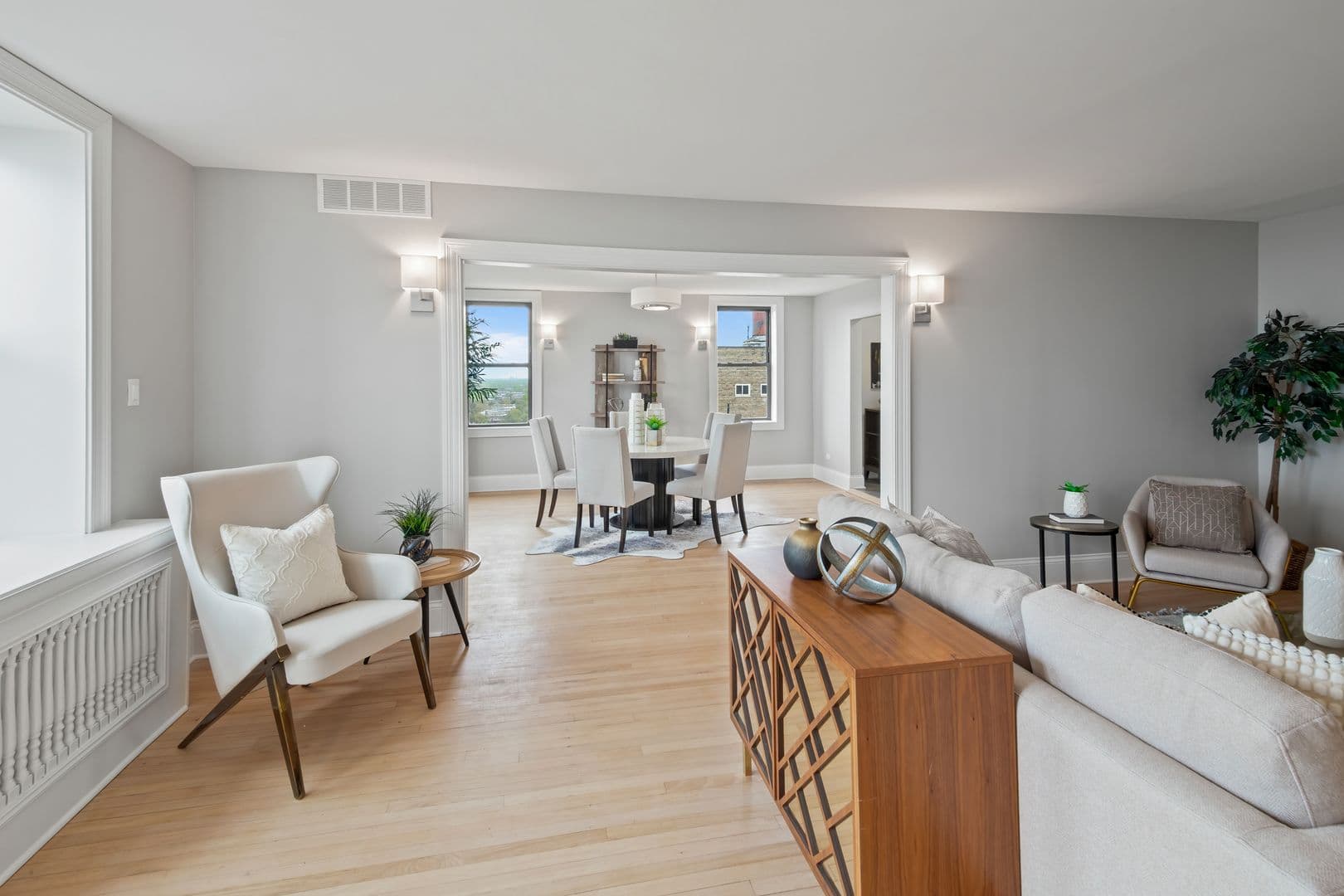 Chicago Apartment: 7000 S South Shore Dr.