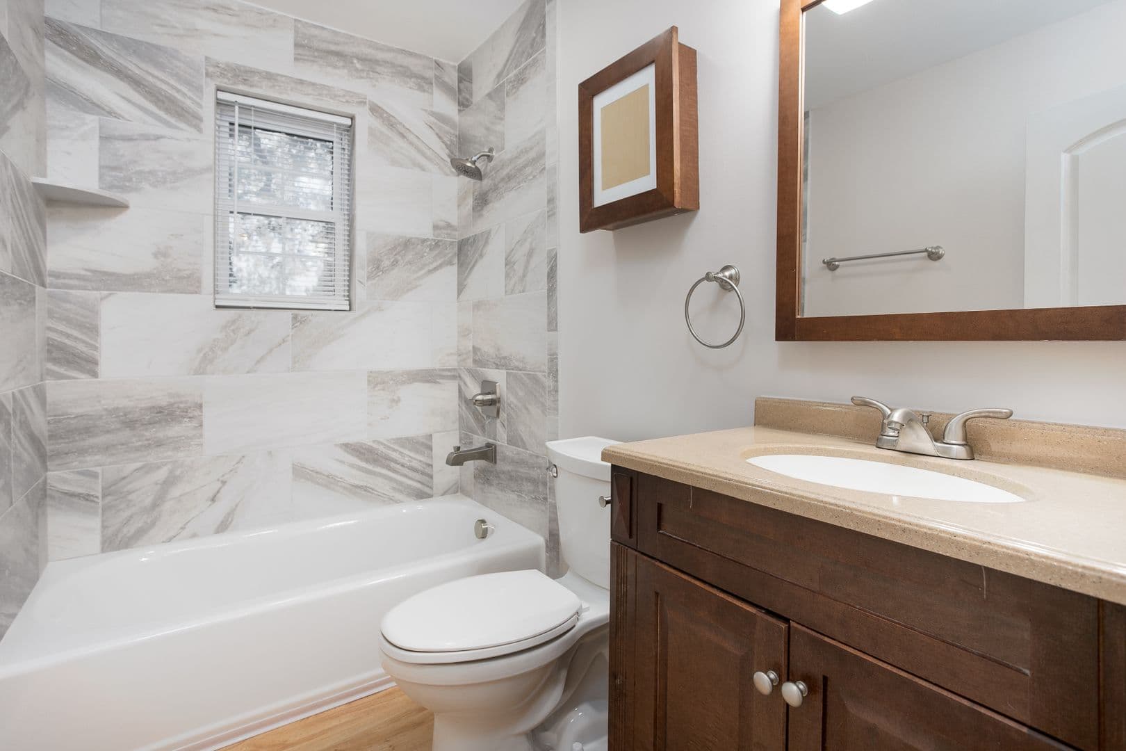 Elon Apartment: 739 East Haggard Ave.