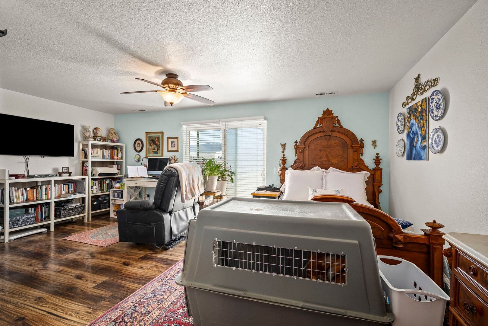 Dayton House: 2072 Lonnie Lane