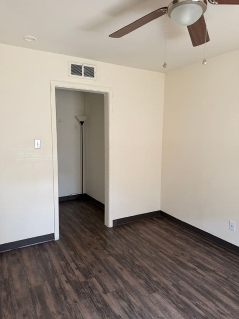 Reno House: 220 W. 11th Street