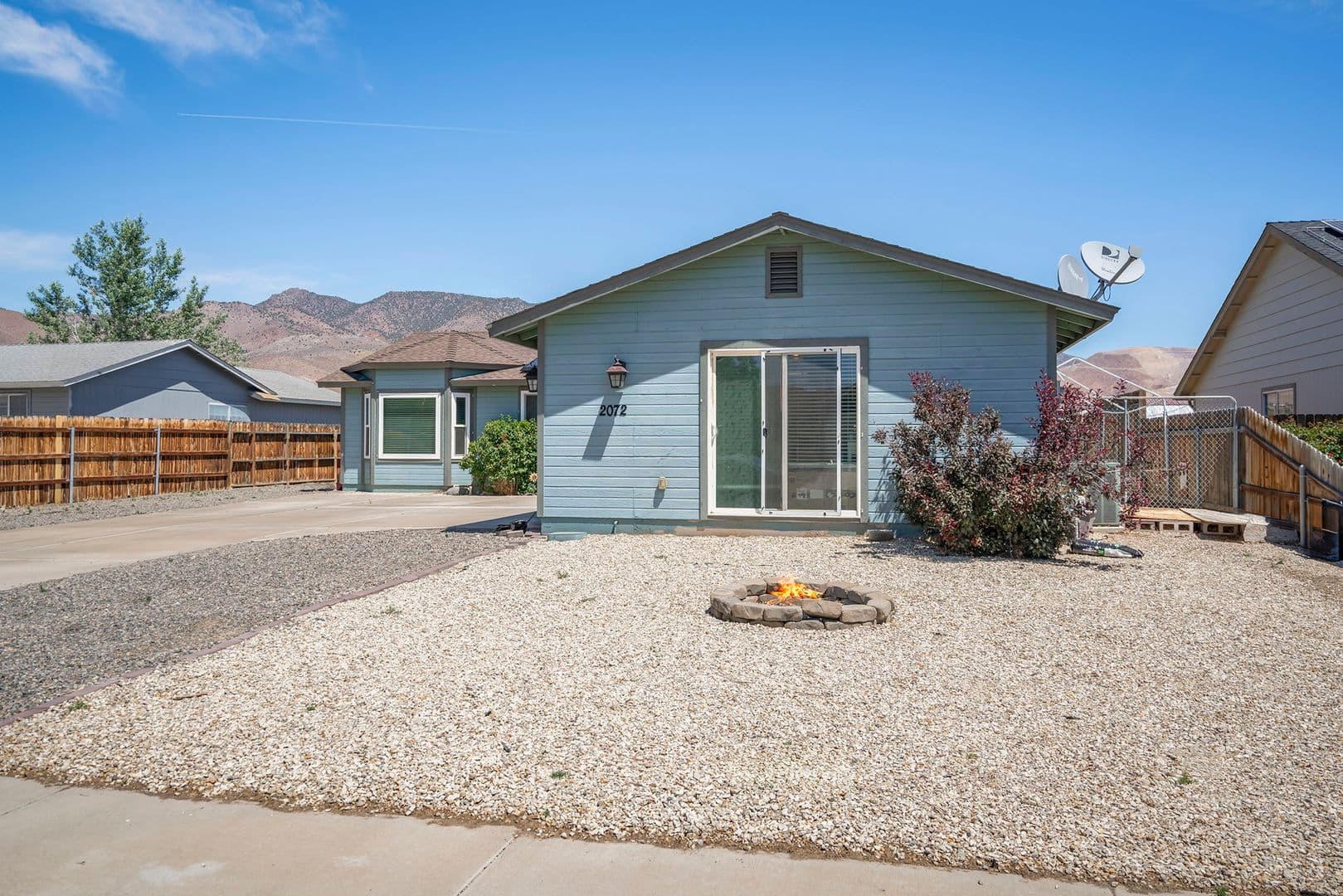 Dayton House: 2072 Lonnie Lane
