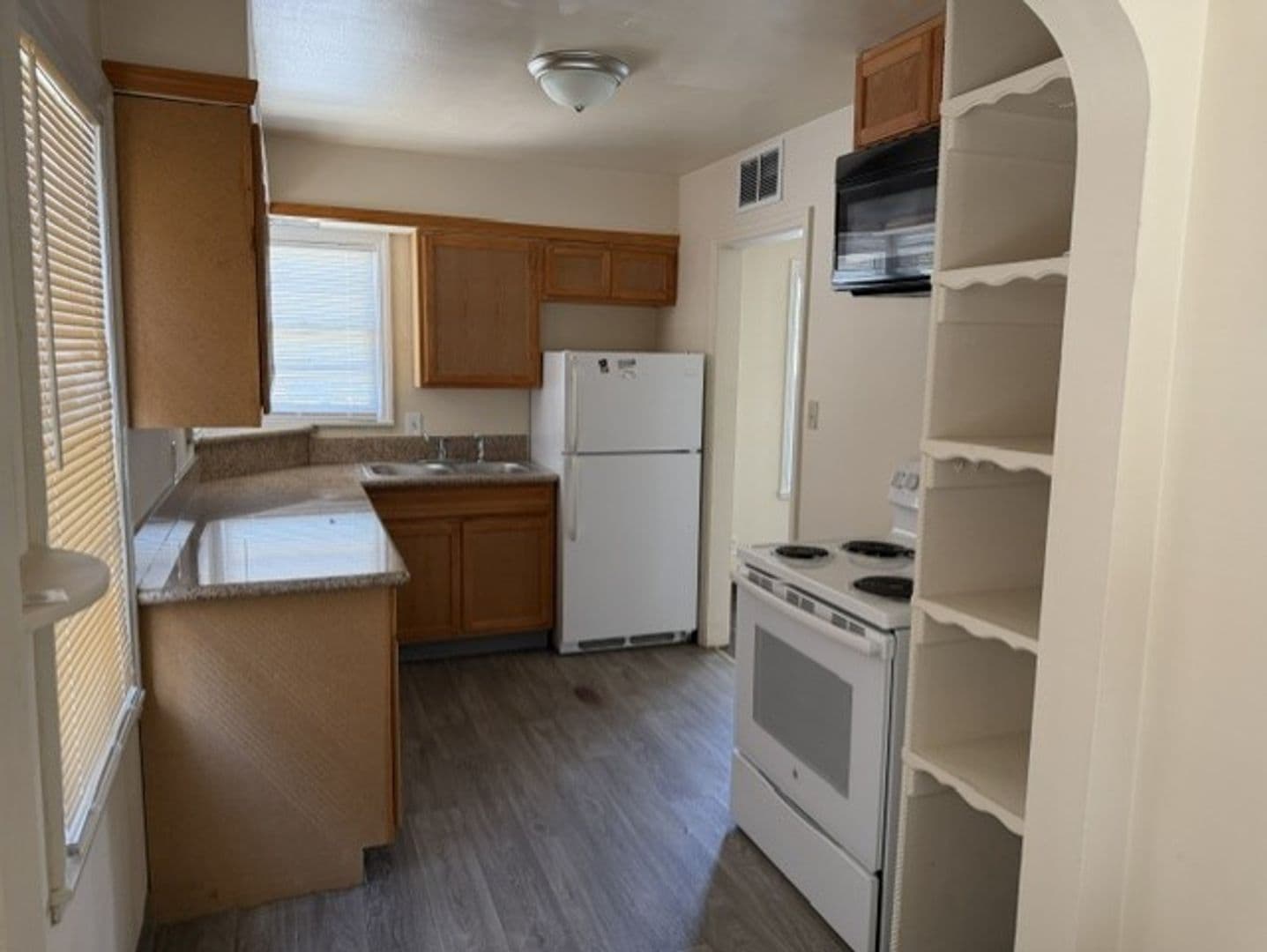 Reno House: 220 W. 11th Street