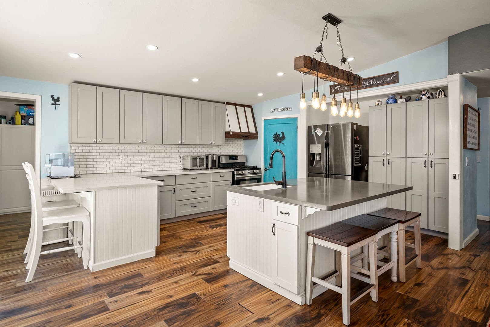 Dayton House: 2072 Lonnie Lane