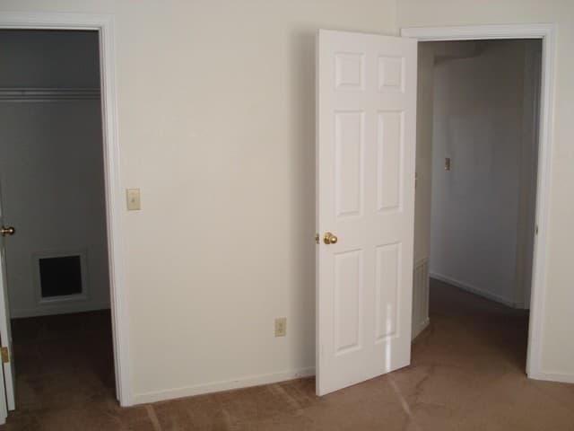 Reno Apartment: Reno