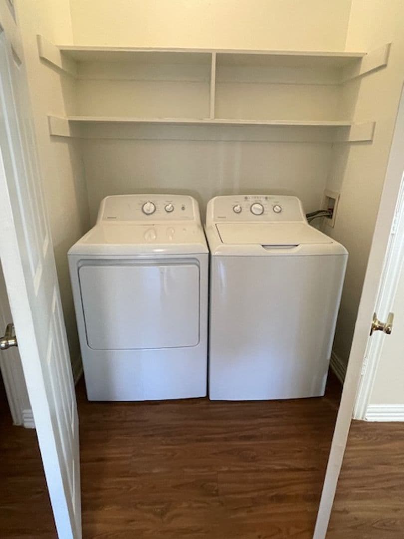 Denton House: 2208 N Carroll #1