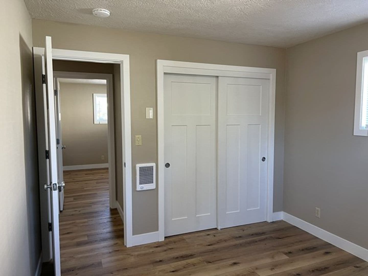 Keizer House: 4710 12th Ave NE