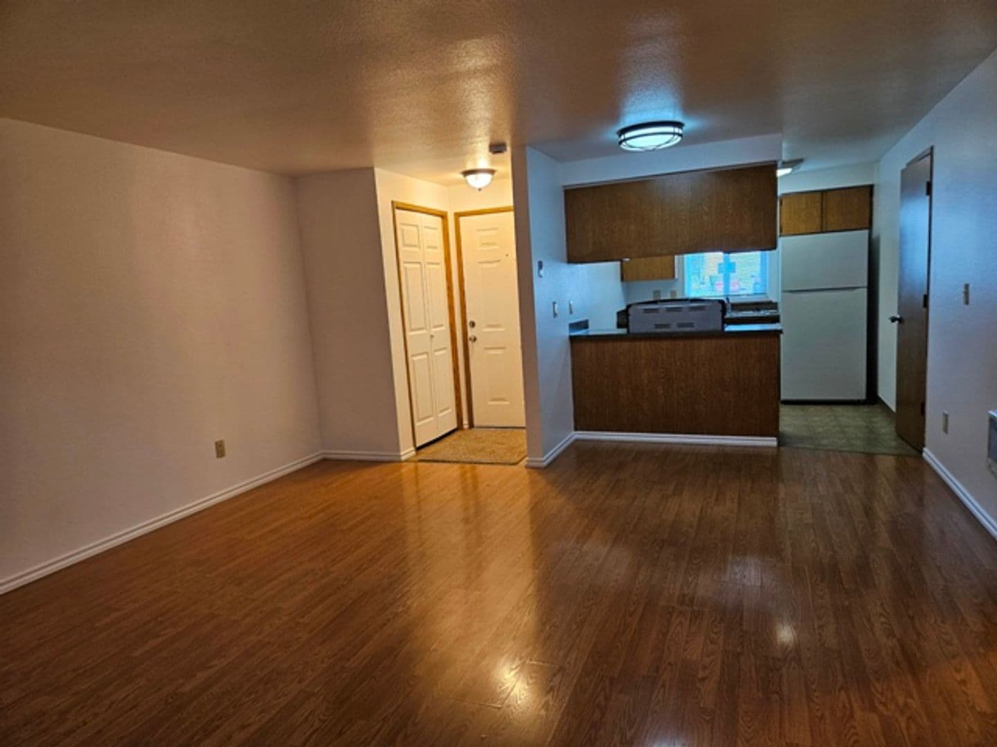Salem Apartment: 1415 Lancaster Dr NE
