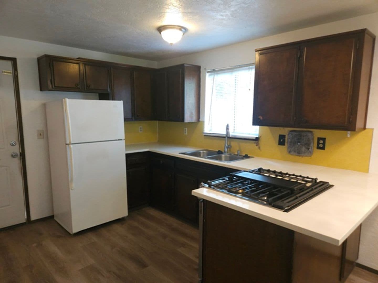 Salem Apartment: 263/267 20th St SE