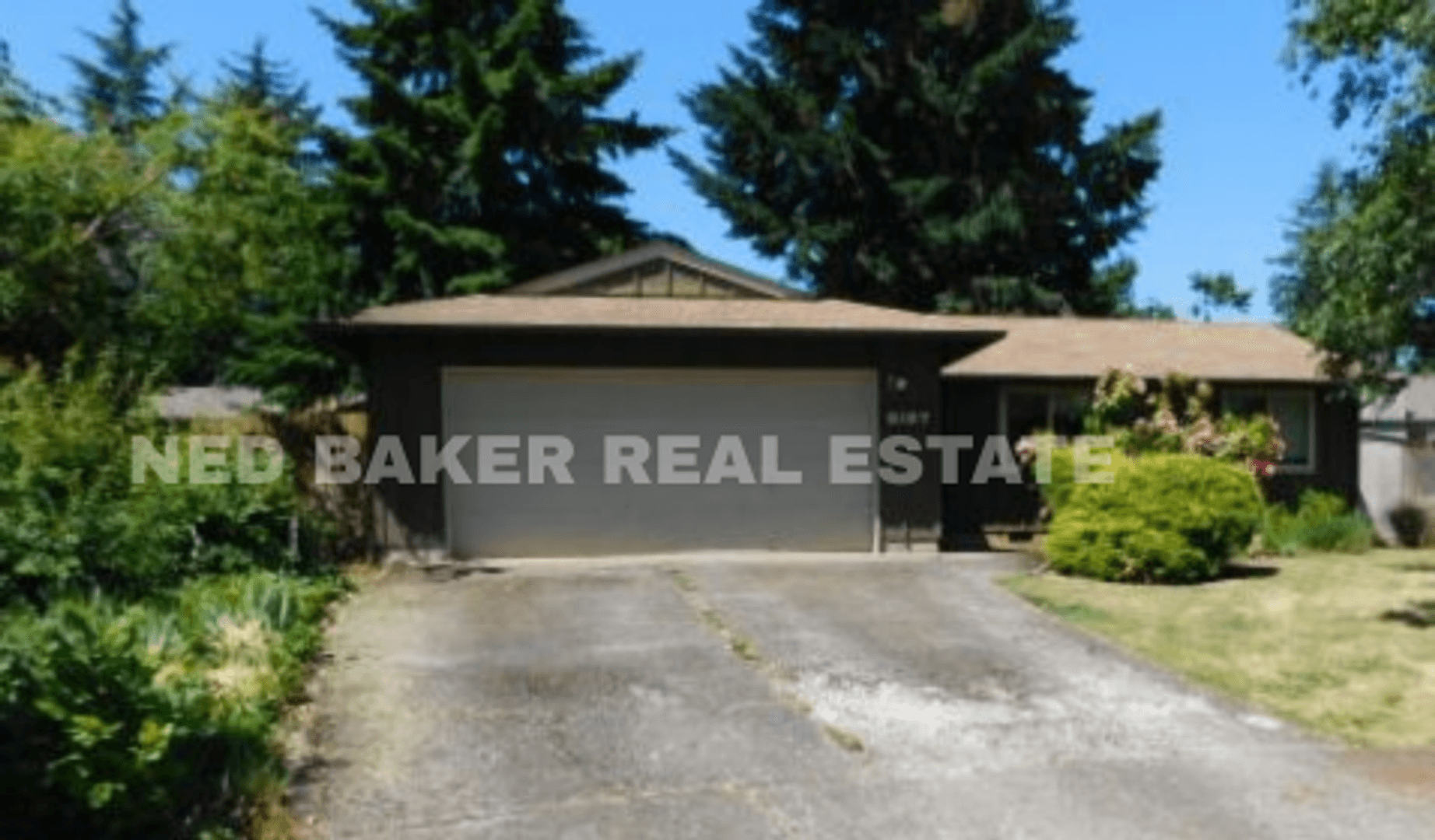 Salem House: 5127 Sprice Ct SE