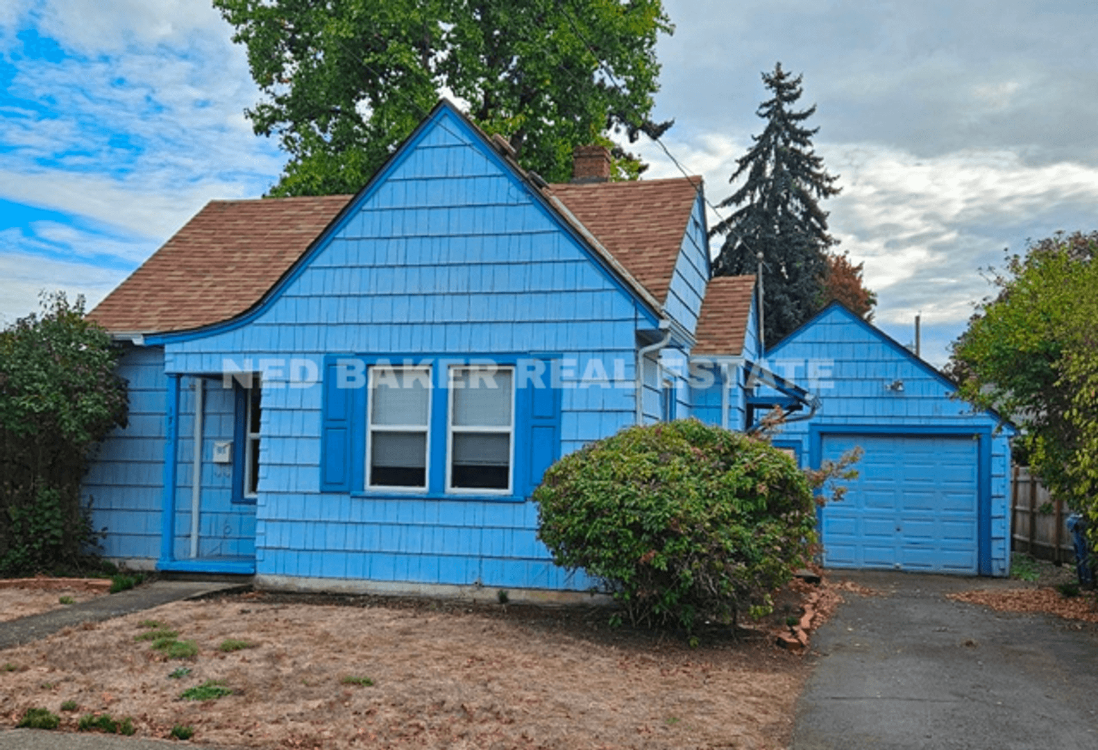 Salem House: 1730 Capitol St. SE