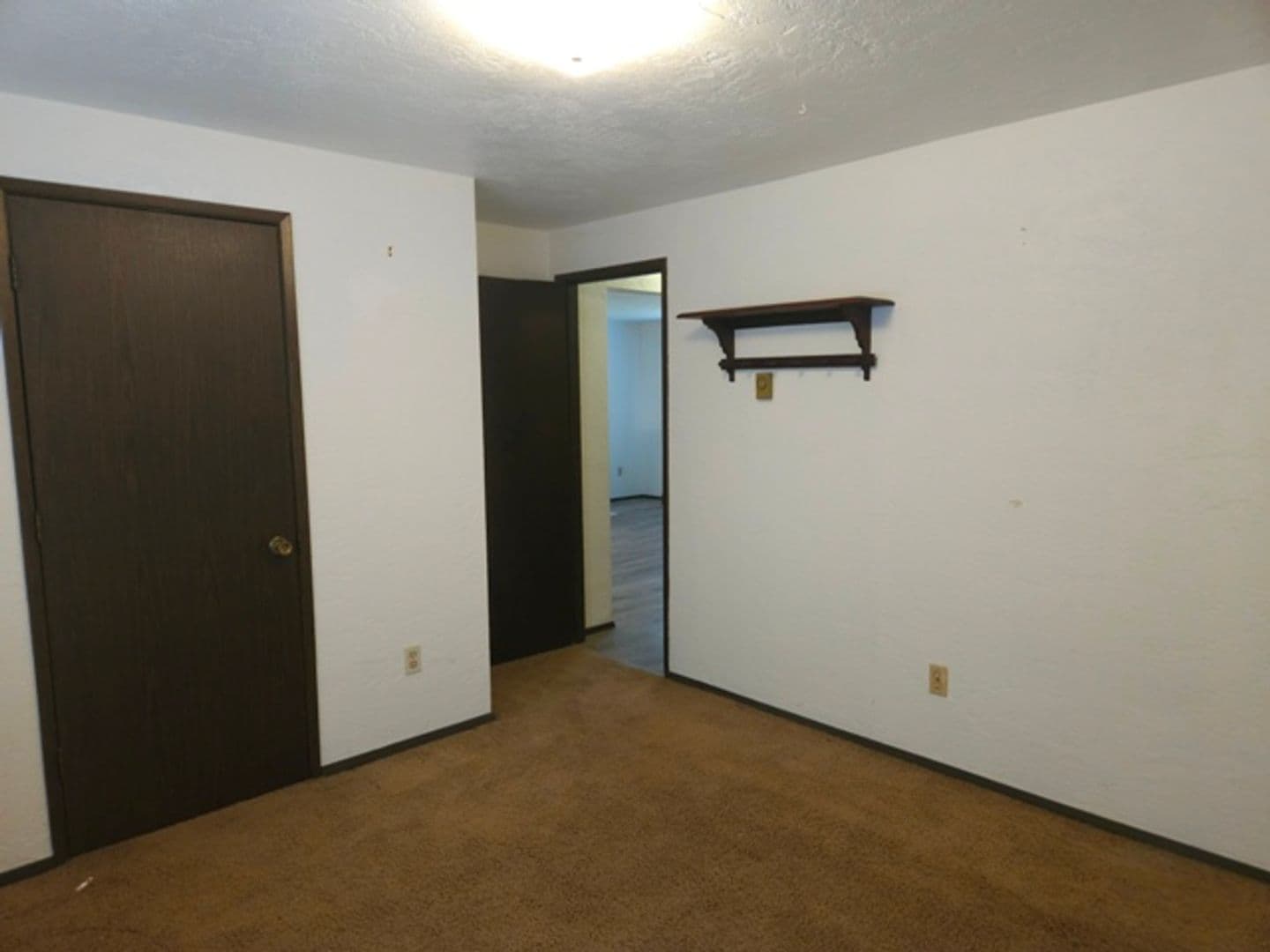Salem Apartment: 263/267 20th St SE