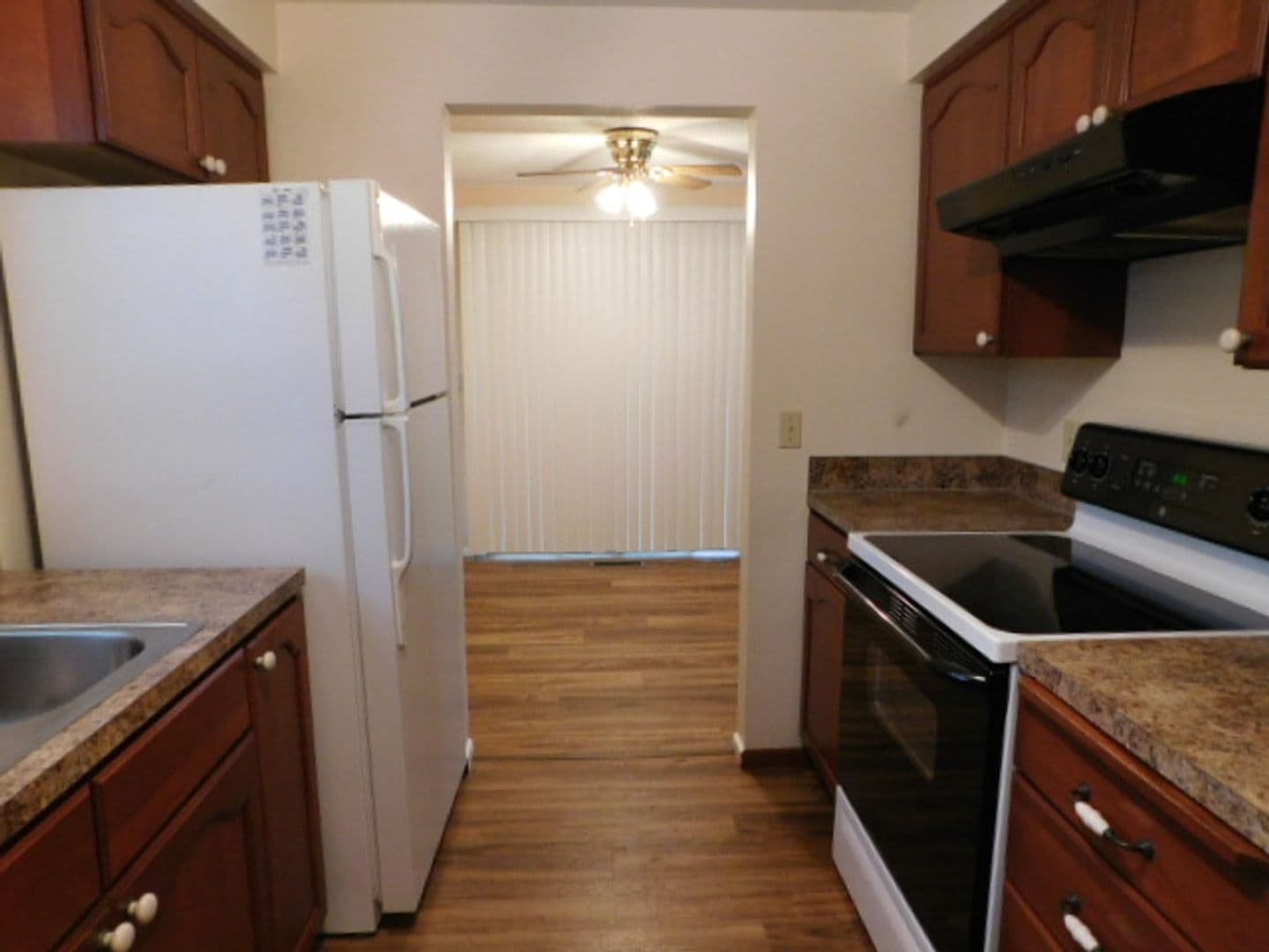 Salem House: 5127 Sprice Ct SE