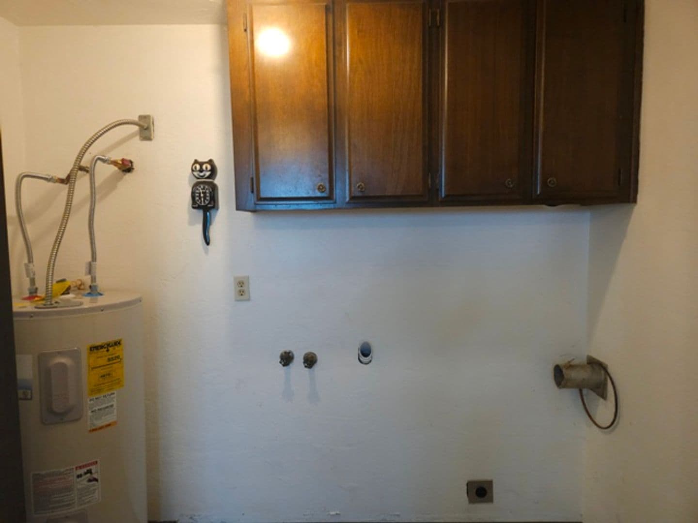 Salem Apartment: 263/267 20th St SE