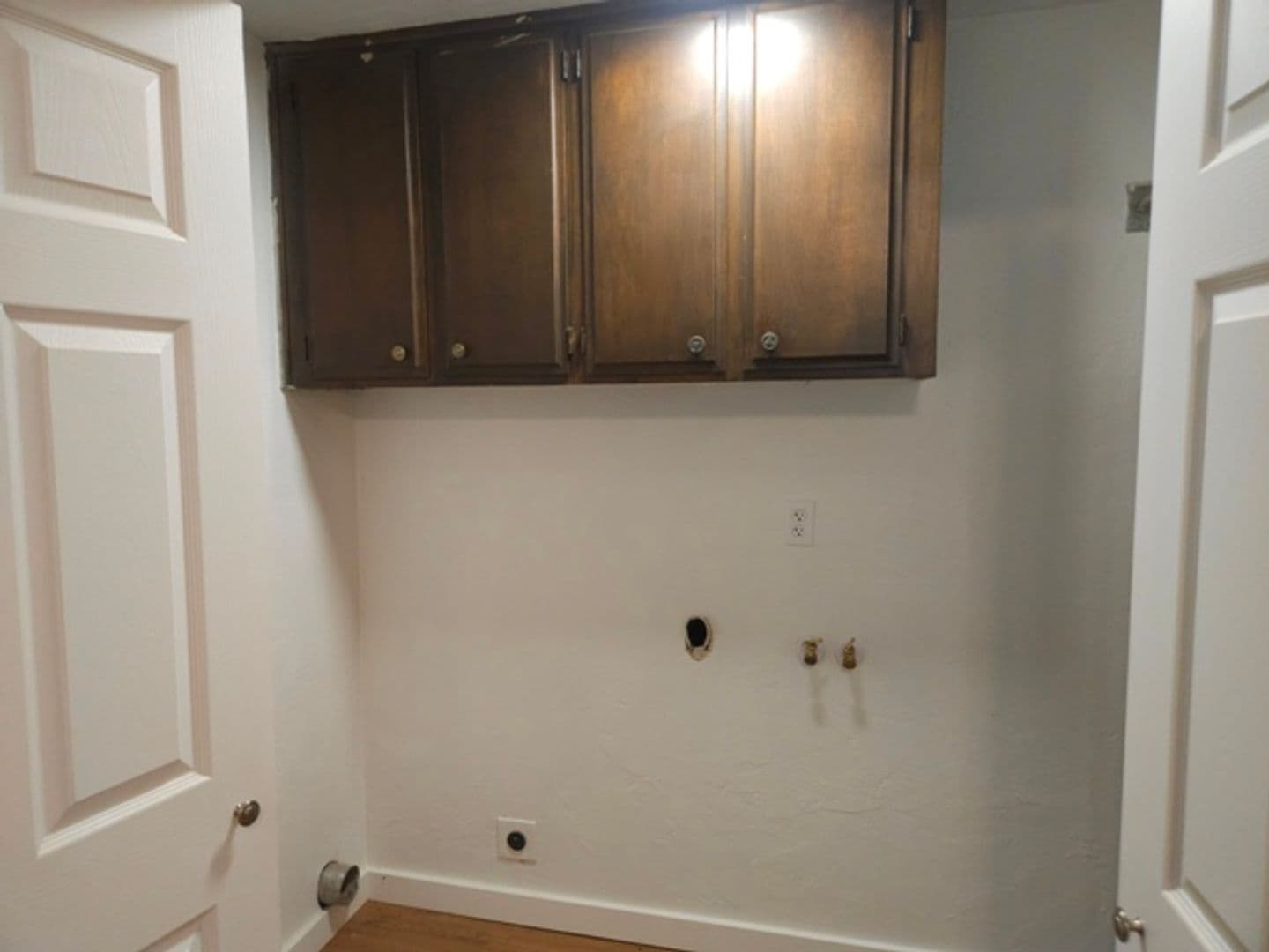 Salem Apartment: 263/267 20th St SE