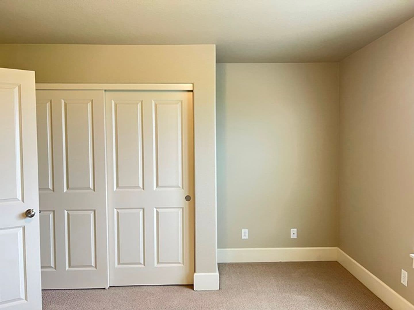 Salem House: 2710 Eagles Eye Ave NW